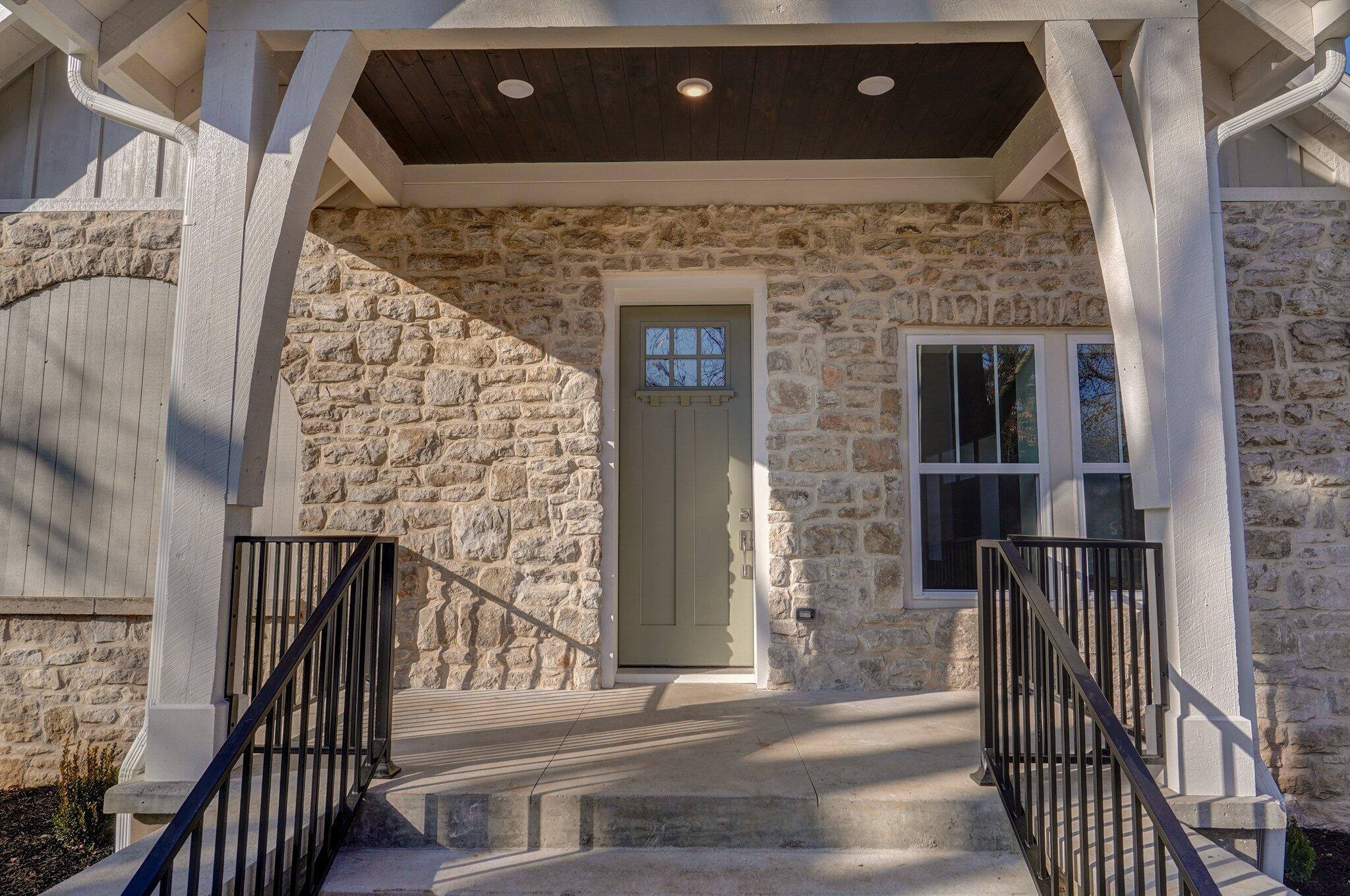 1115 South National Avenue Property Photo 6