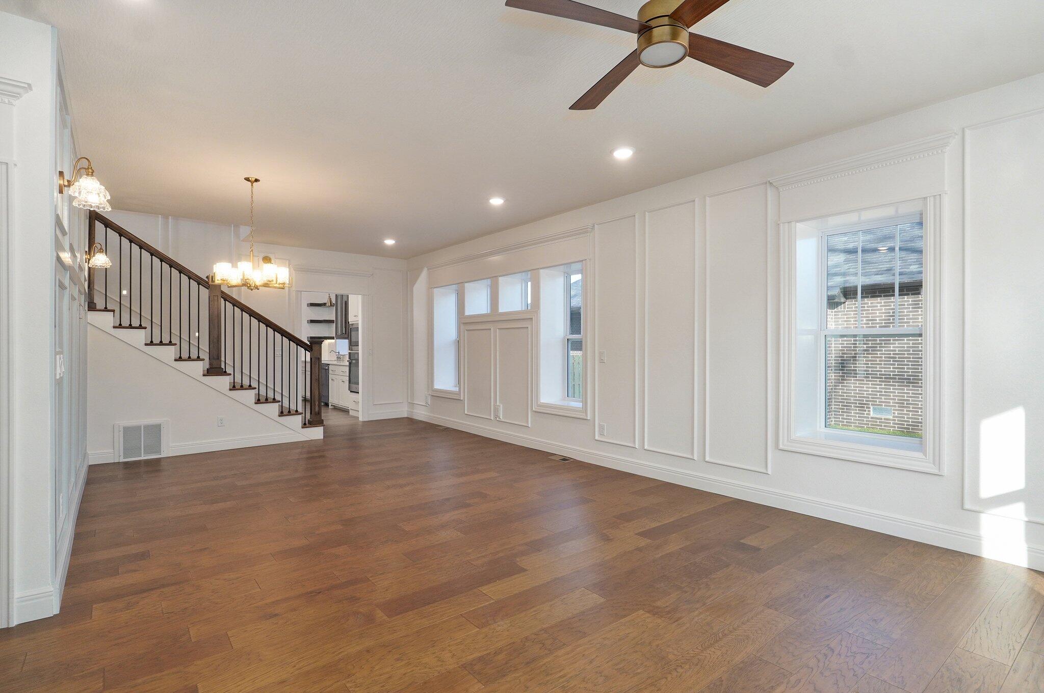1115 South National Avenue Property Photo 7