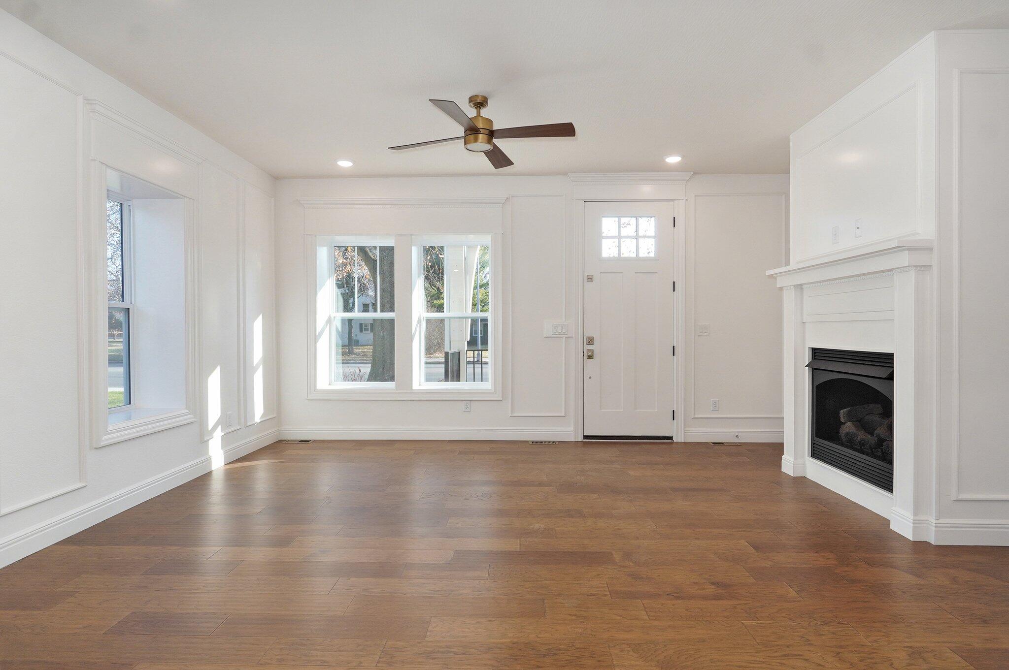 1115 South National Avenue Property Photo 9