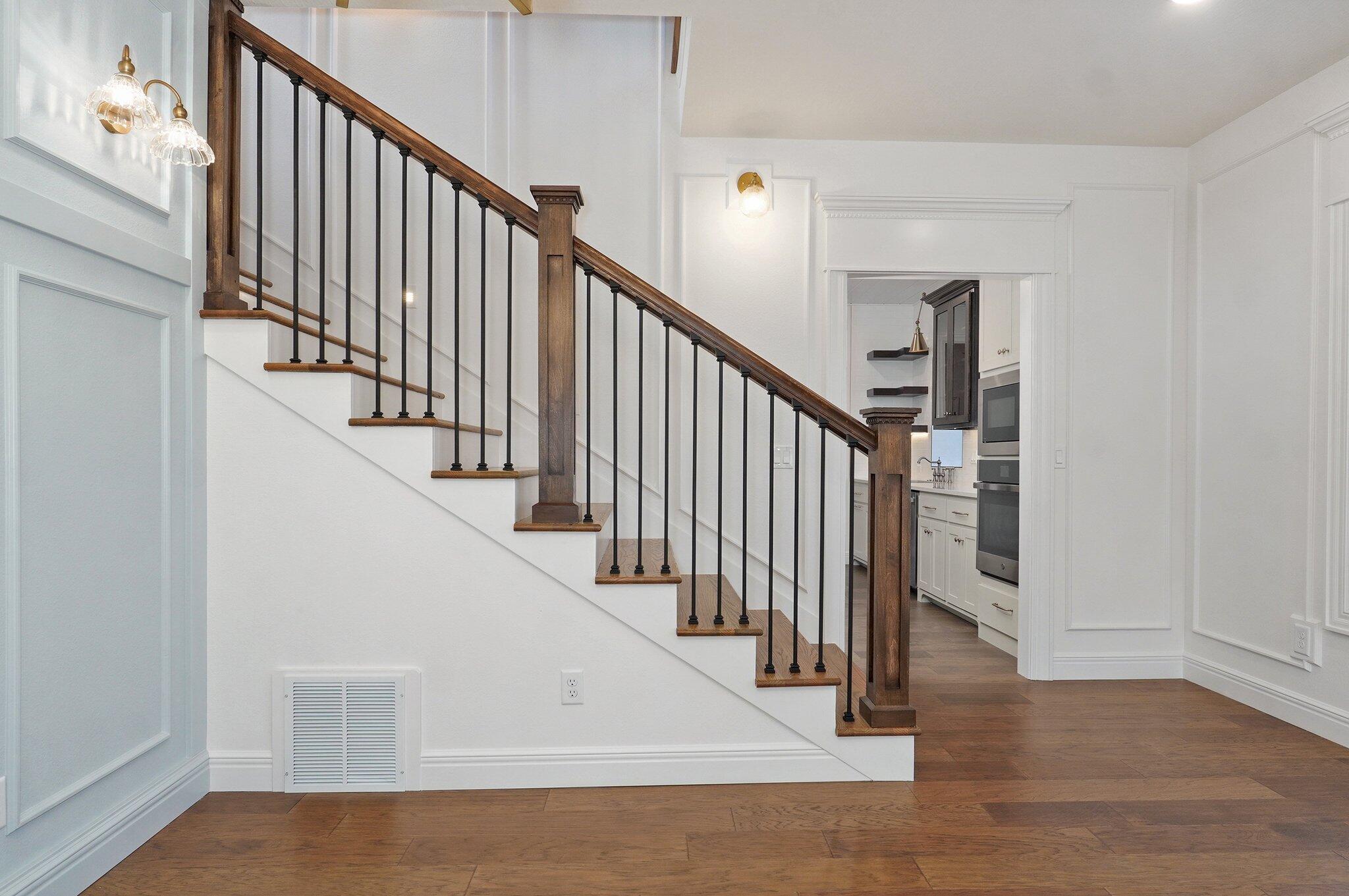1115 South National Avenue Property Photo 12