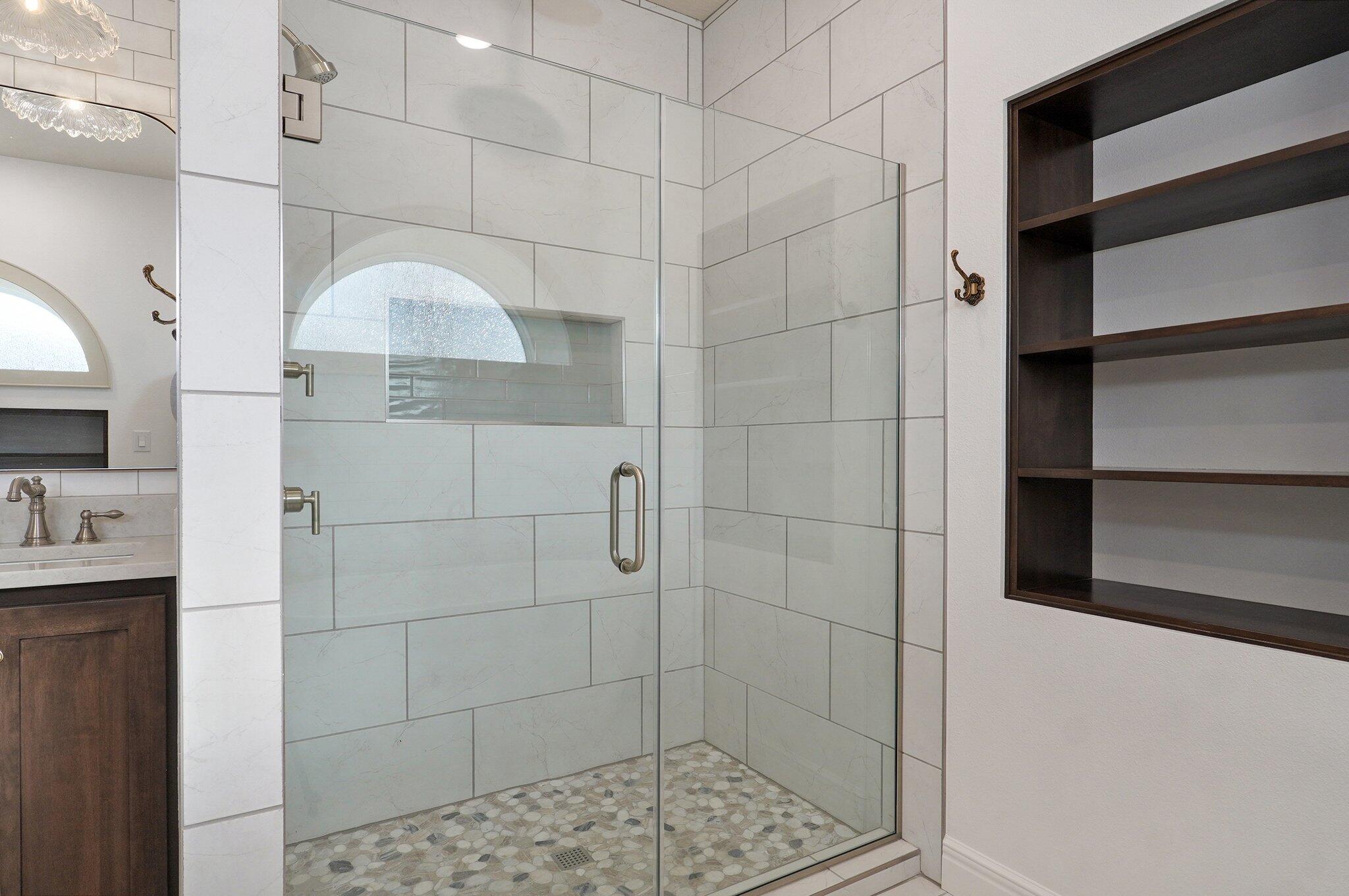 1115 South National Avenue Property Photo 27