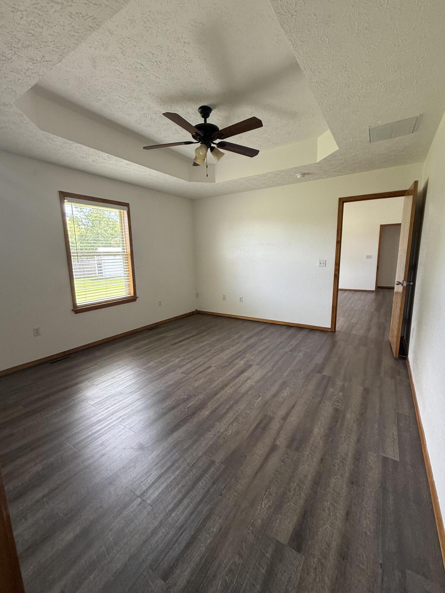 6004 North 6th Avenue Property Photo 16