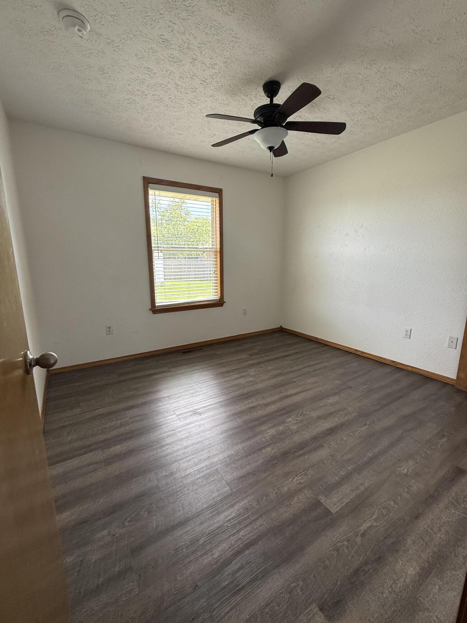 6004 North 6th Avenue Property Photo 23