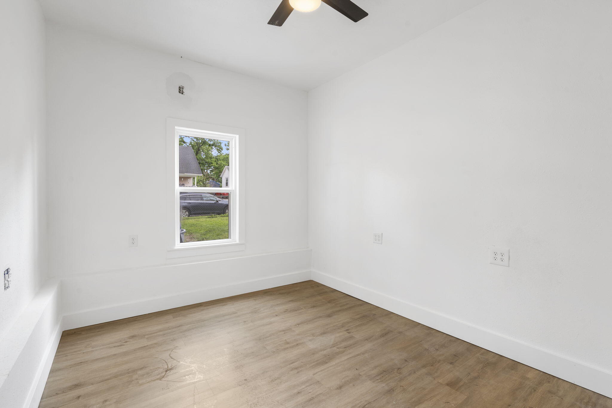 1317 West Central Street Property Photo 12