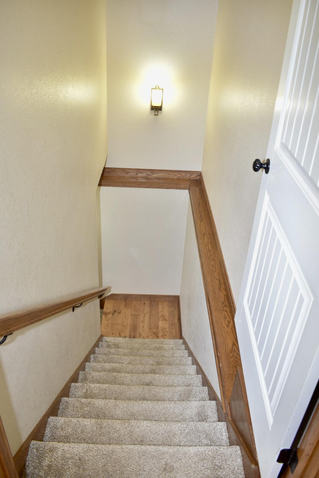 378 East 400th Road Property Photo 18