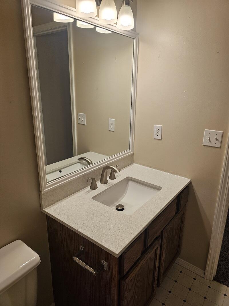 3807 South Leawood Avenue Property Photo 12