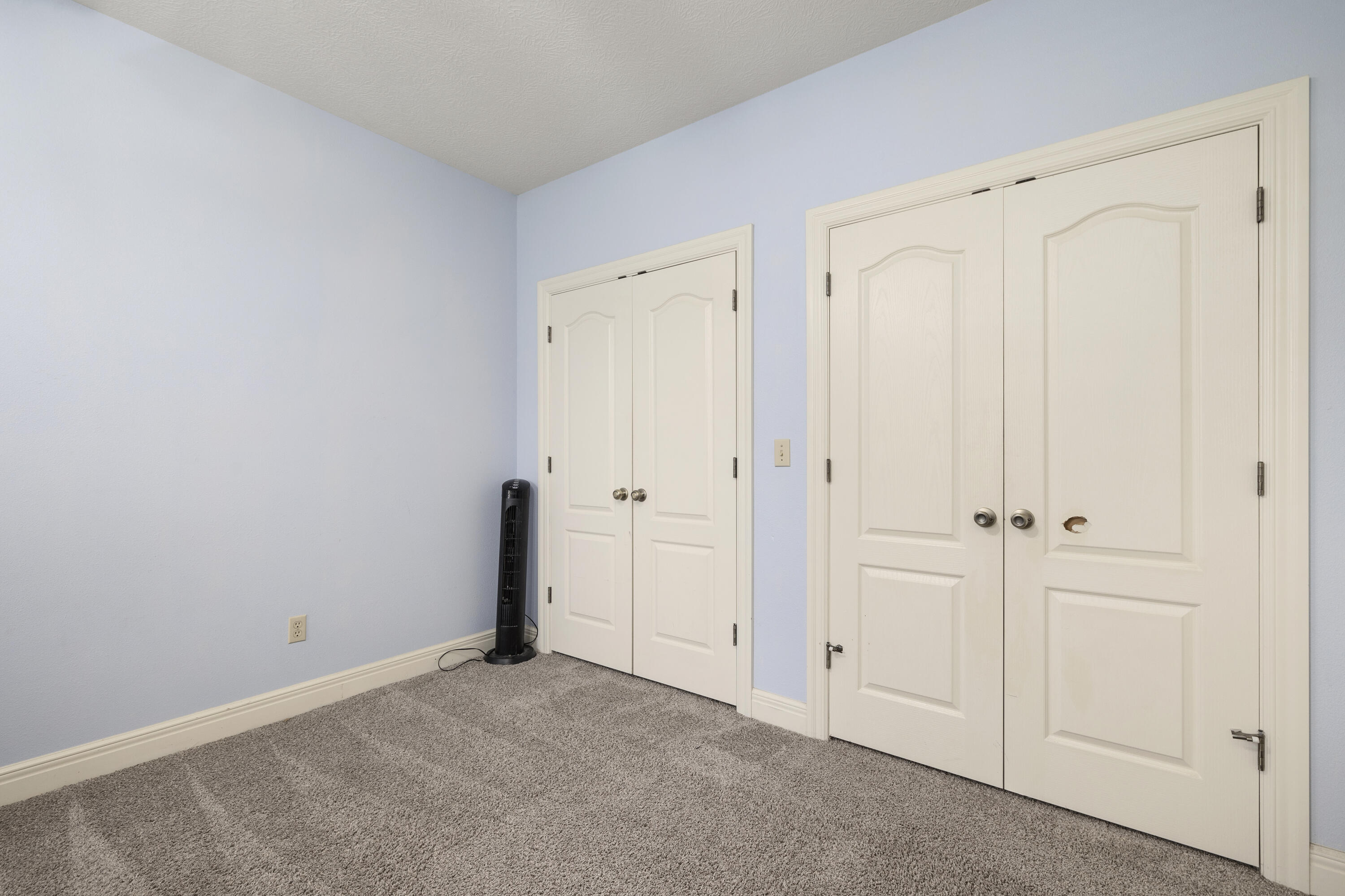 608 South Yellowwood Drive Property Photo 36
