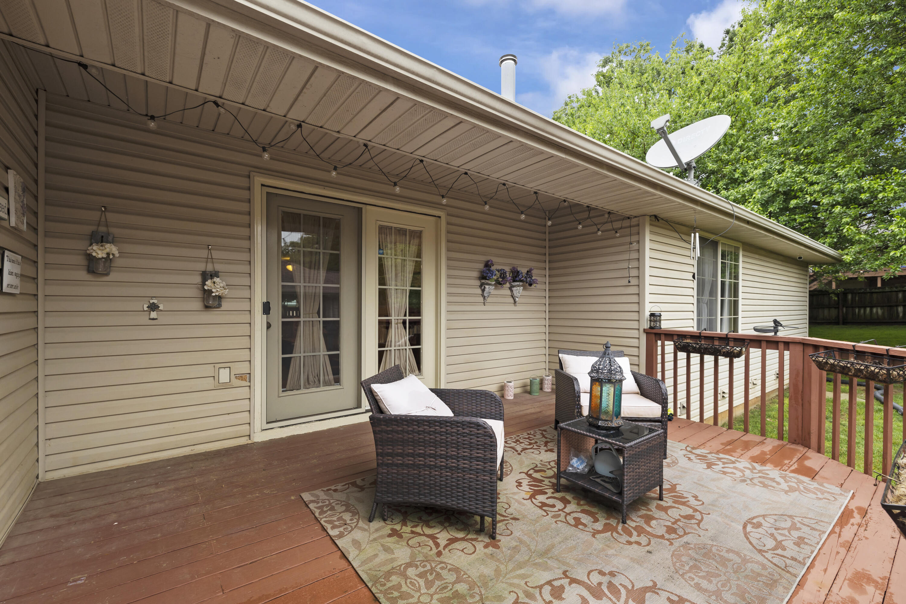 608 South Yellowwood Drive Property Photo 40