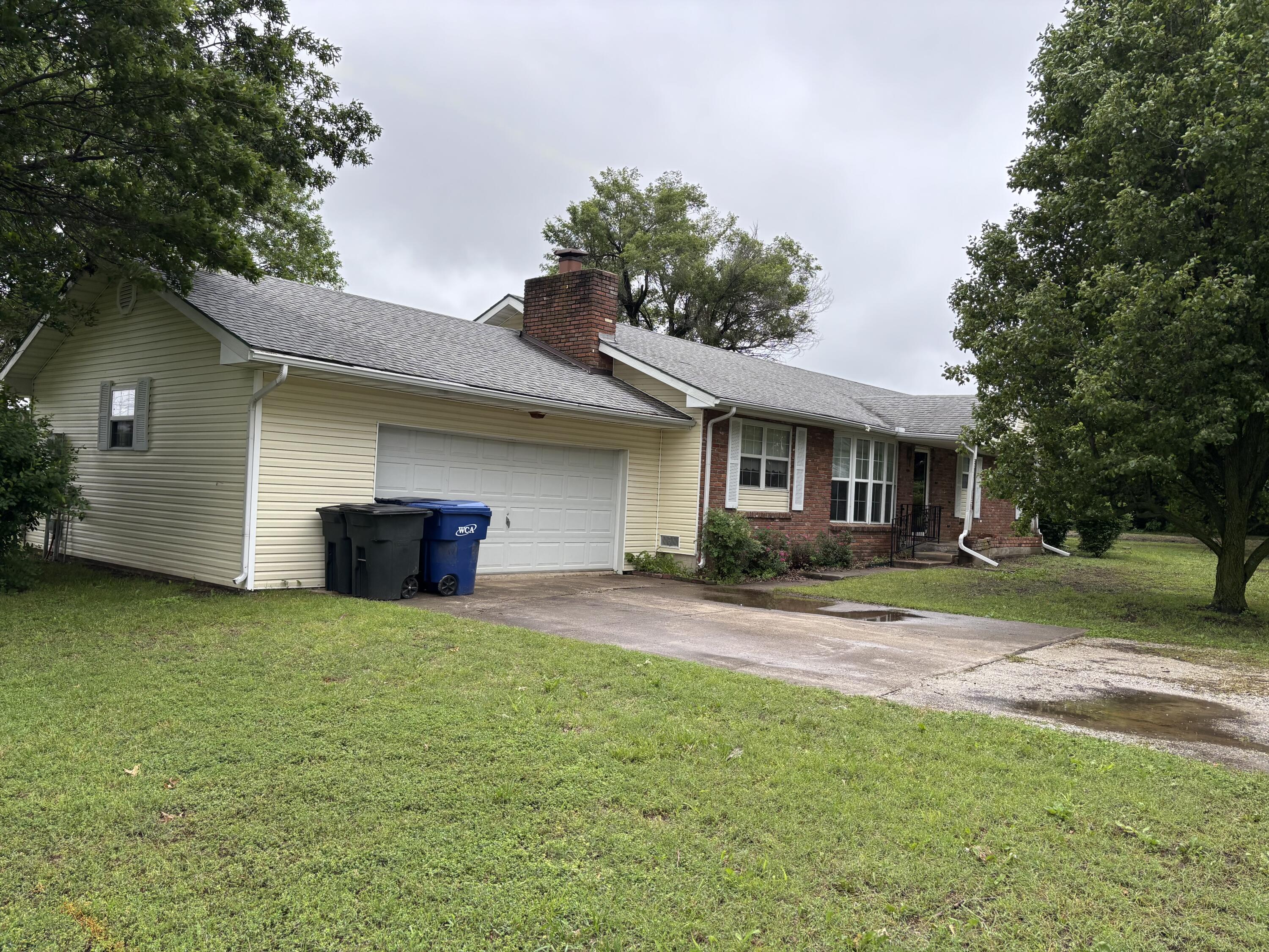 1711 Schmidt Drive Property Photo 2