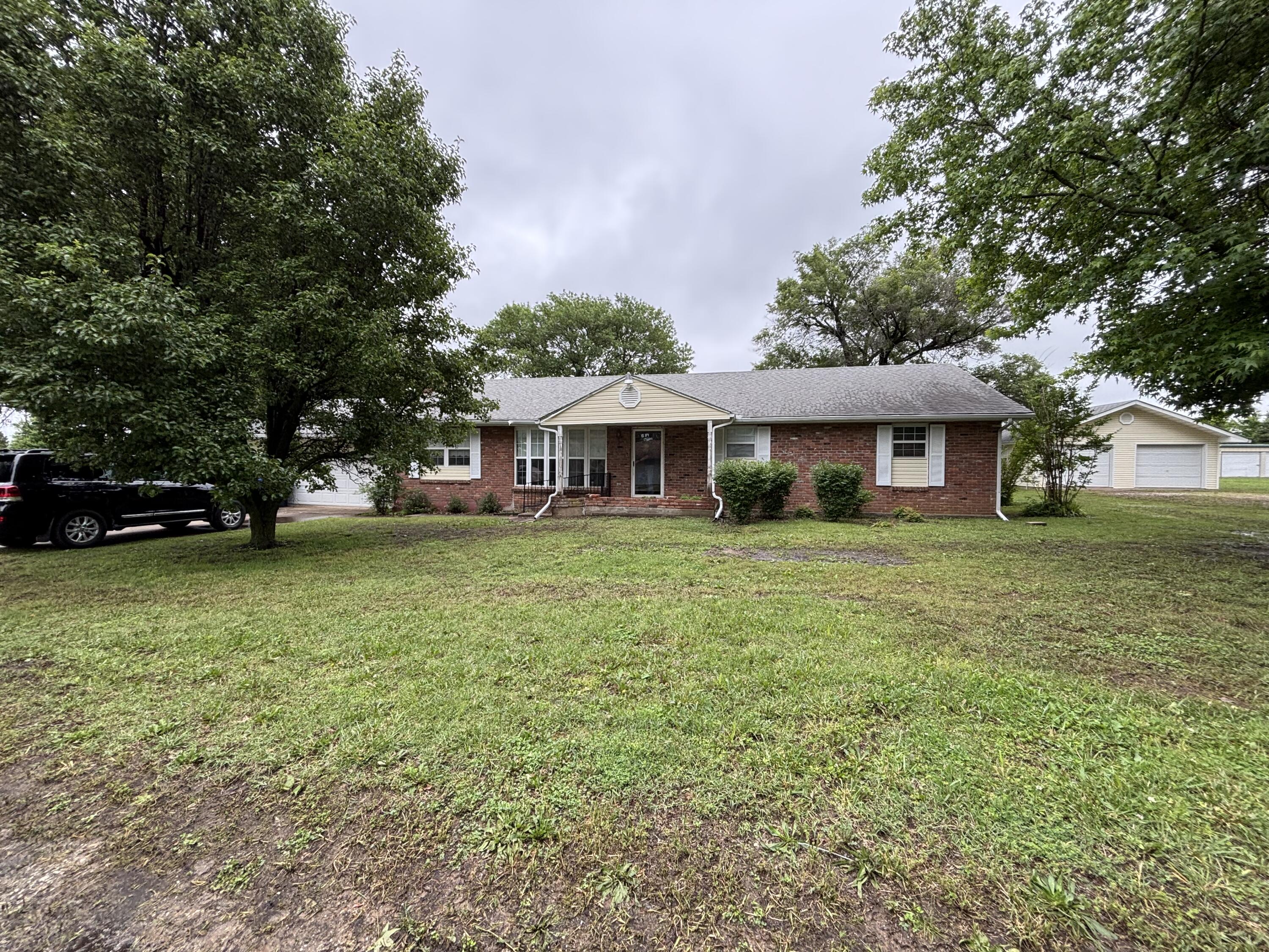 1711 Schmidt Drive Property Photo 5