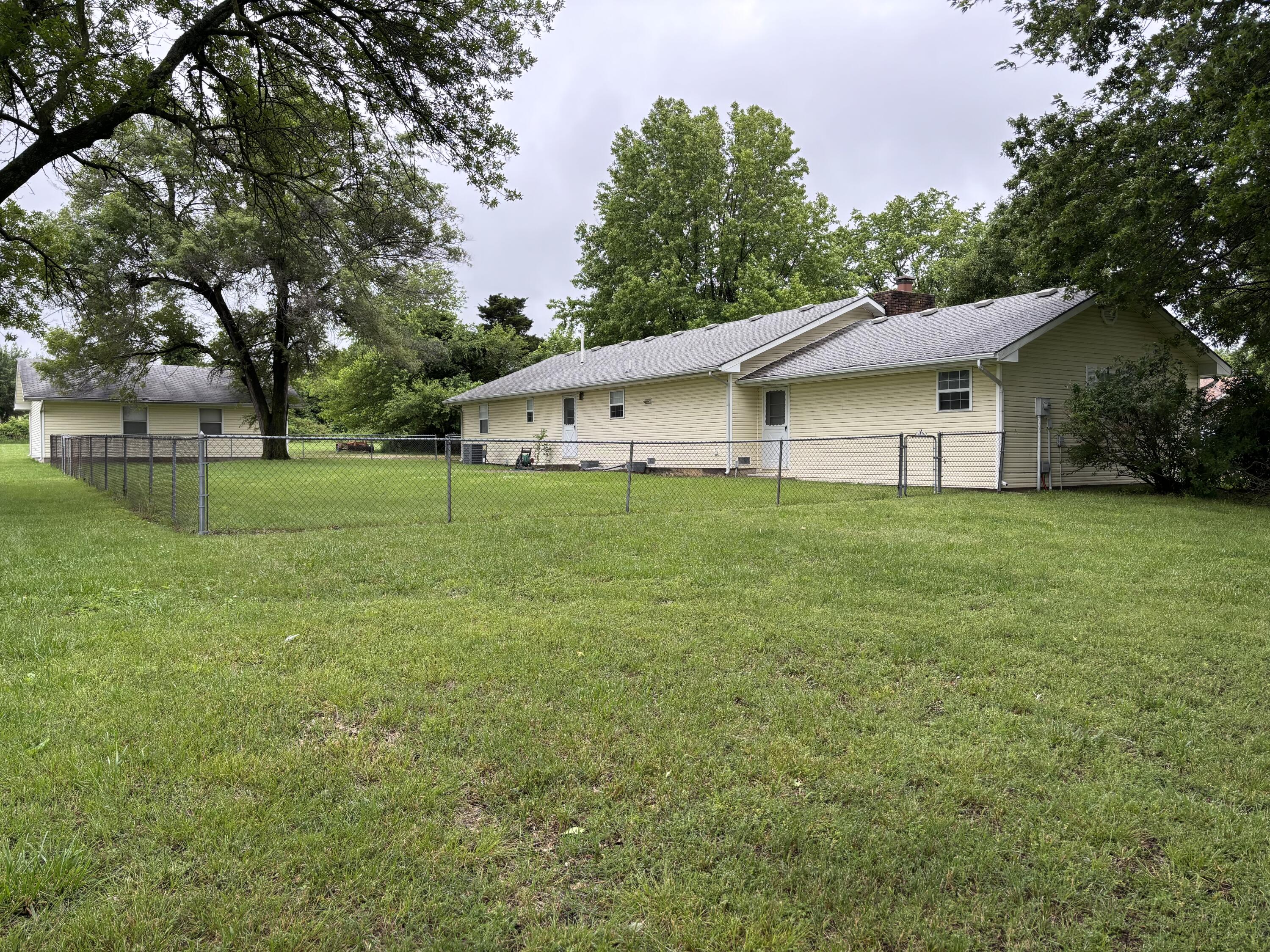 1711 Schmidt Drive Property Photo 7