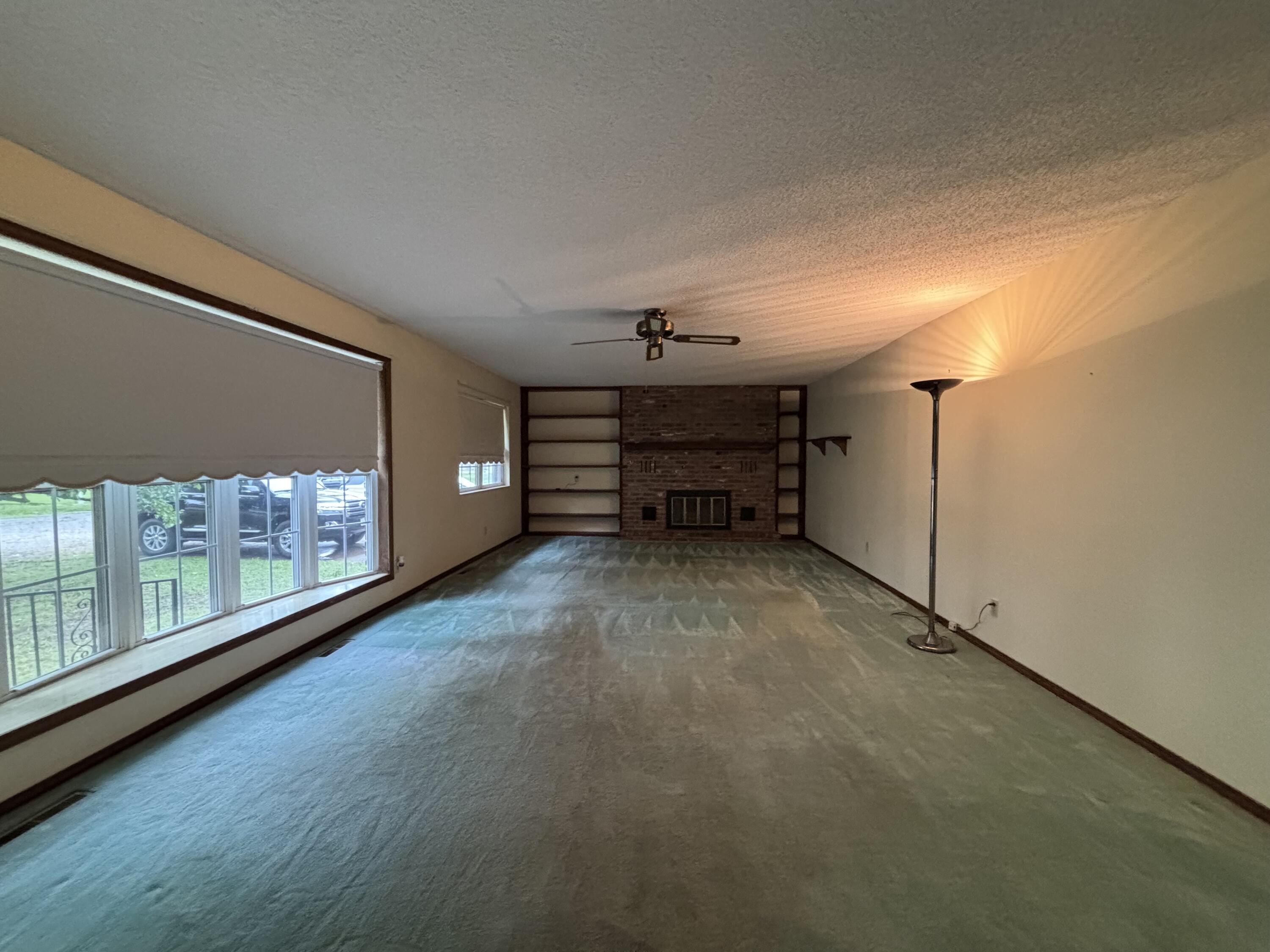1711 Schmidt Drive Property Photo 12