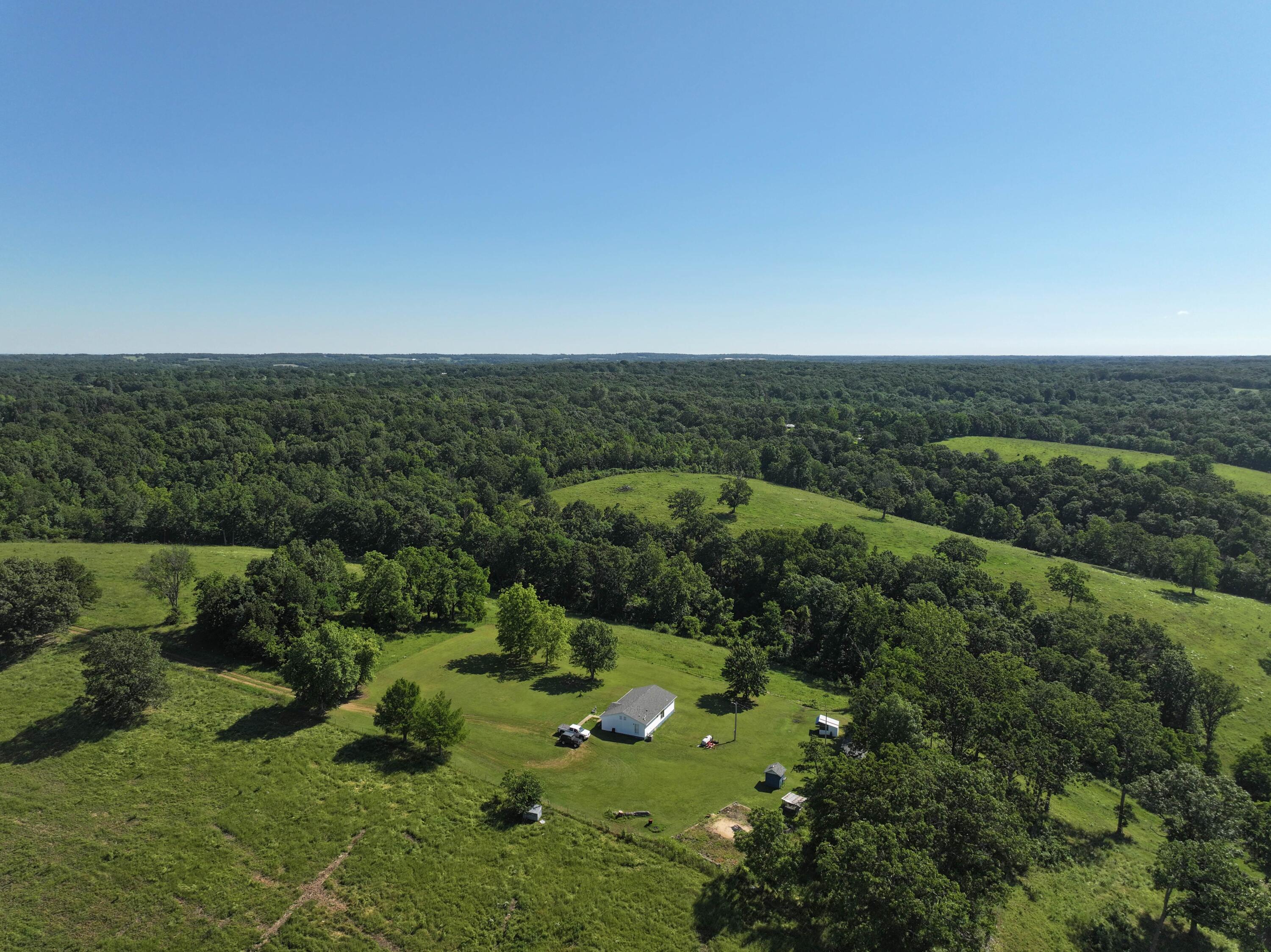 912 Bachman Road Property Photo 5