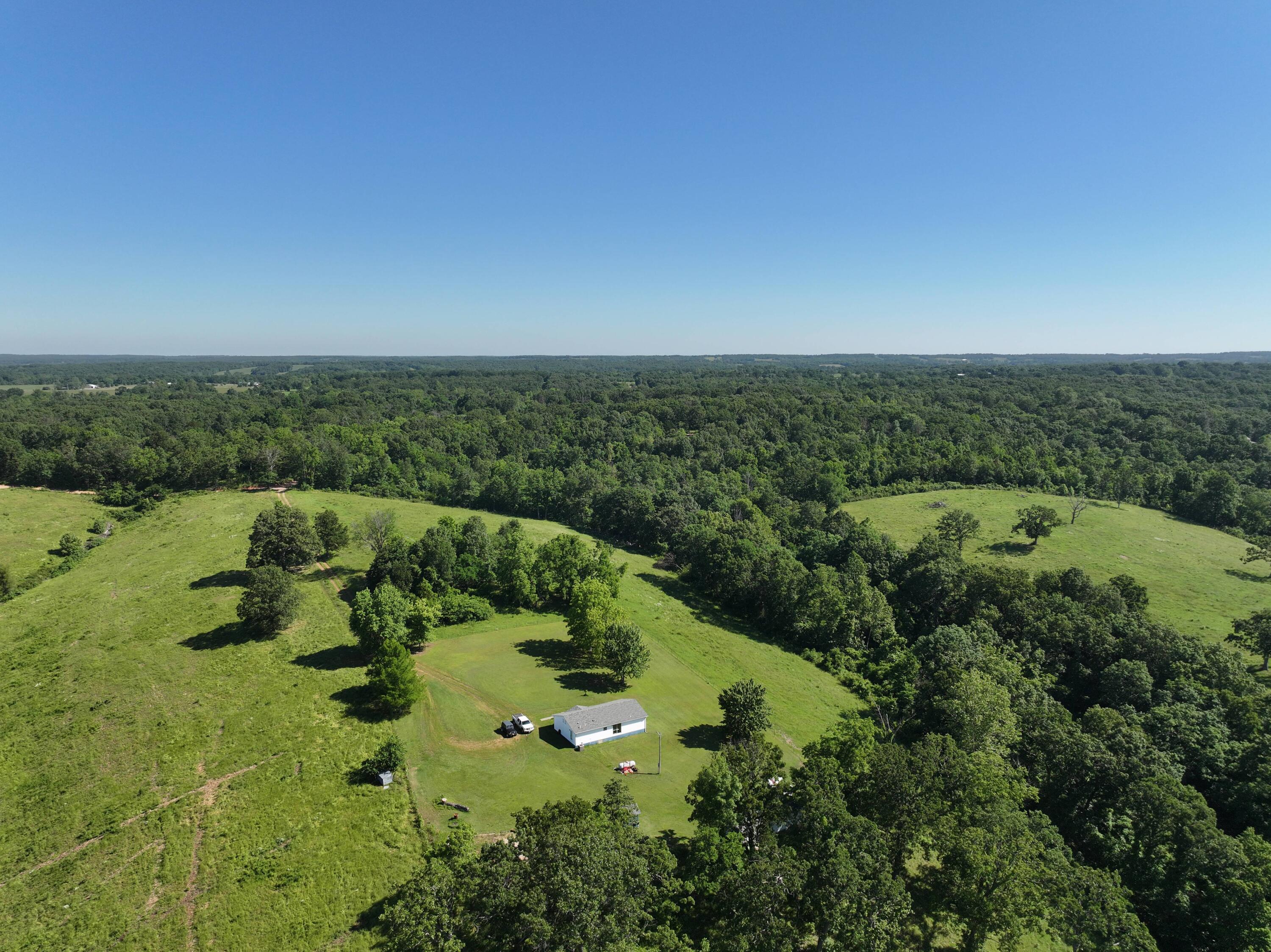 912 Bachman Road Property Photo 6