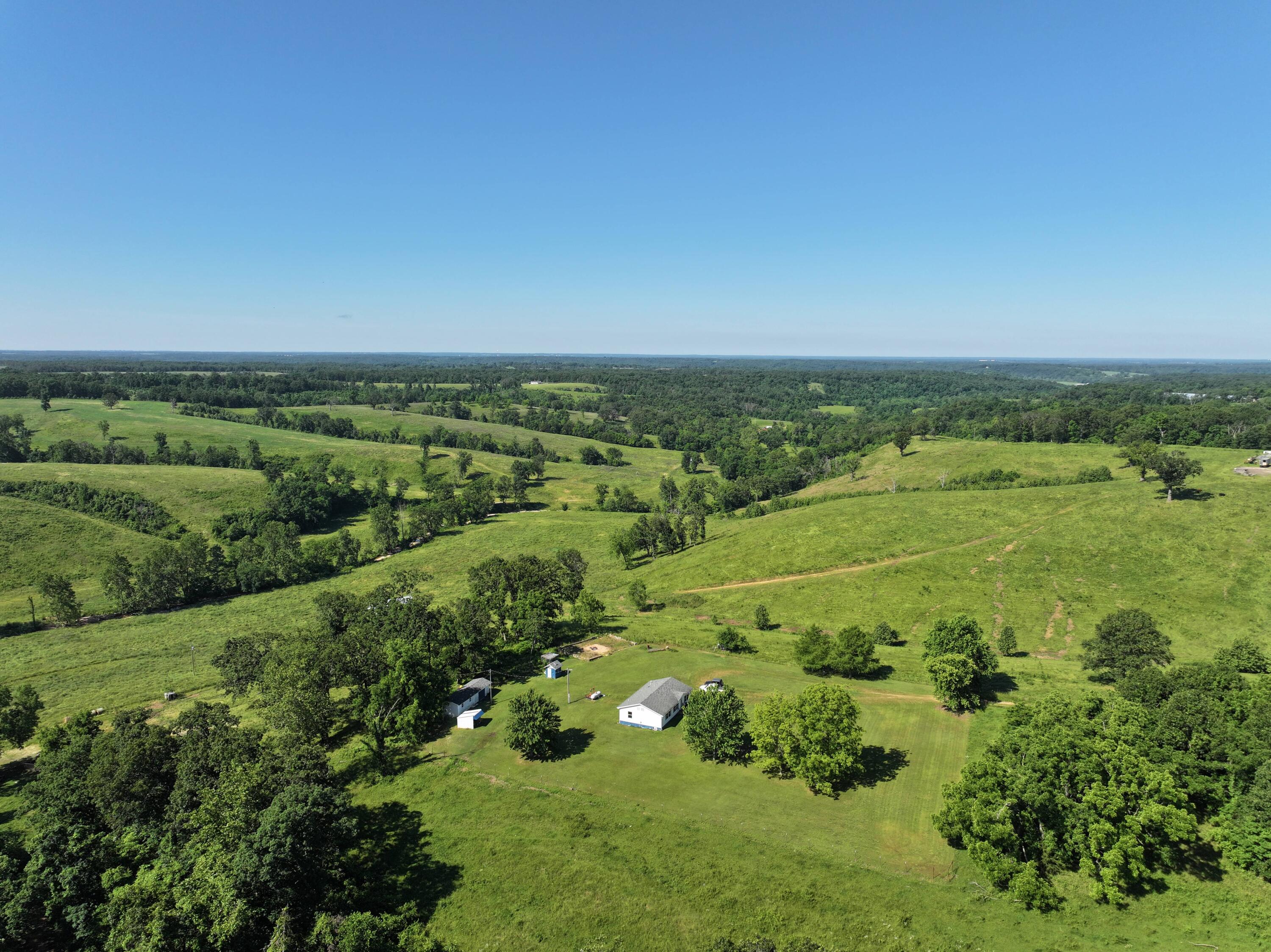 912 Bachman Road Property Photo 8