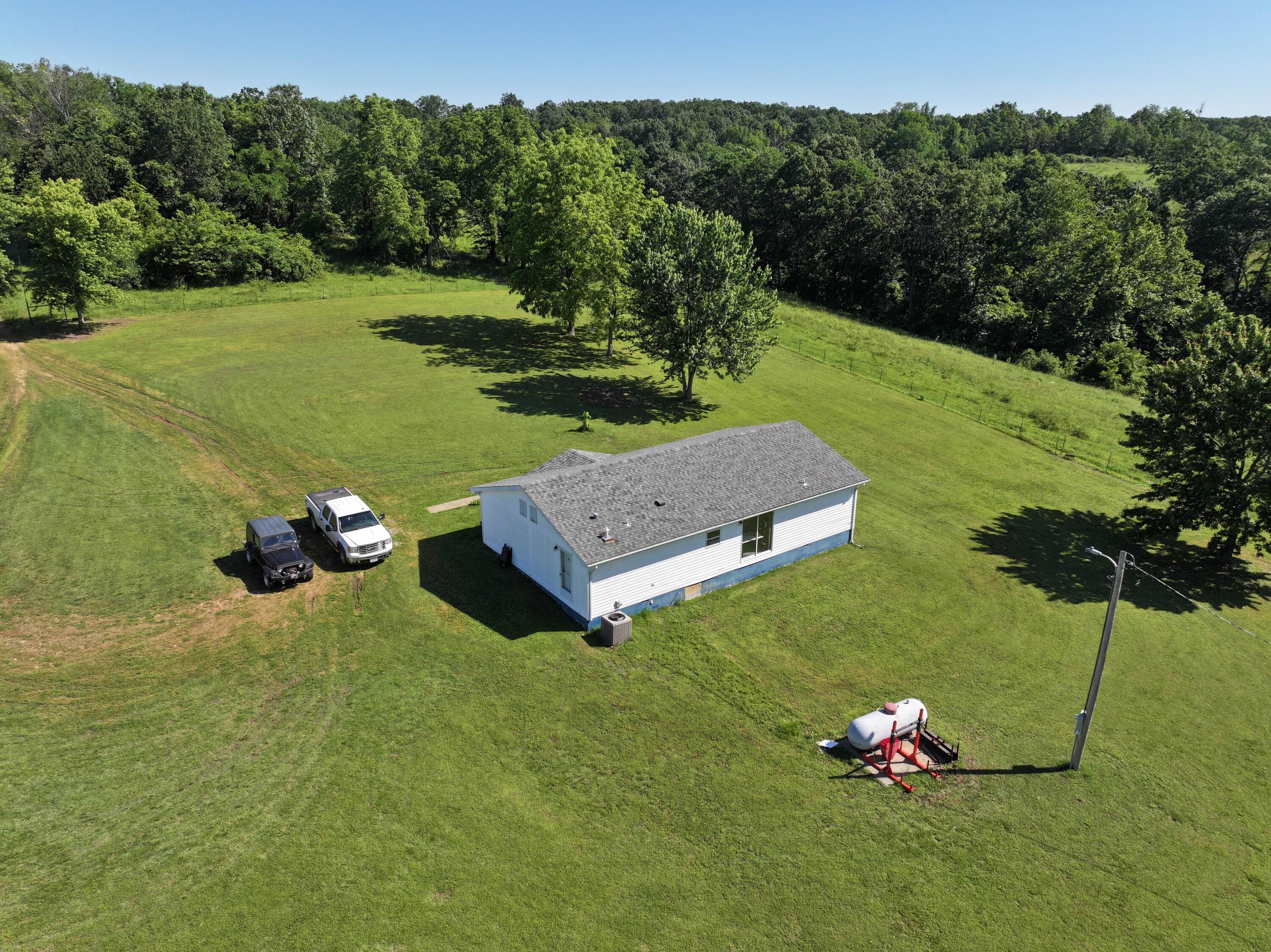 912 Bachman Road Property Photo 13