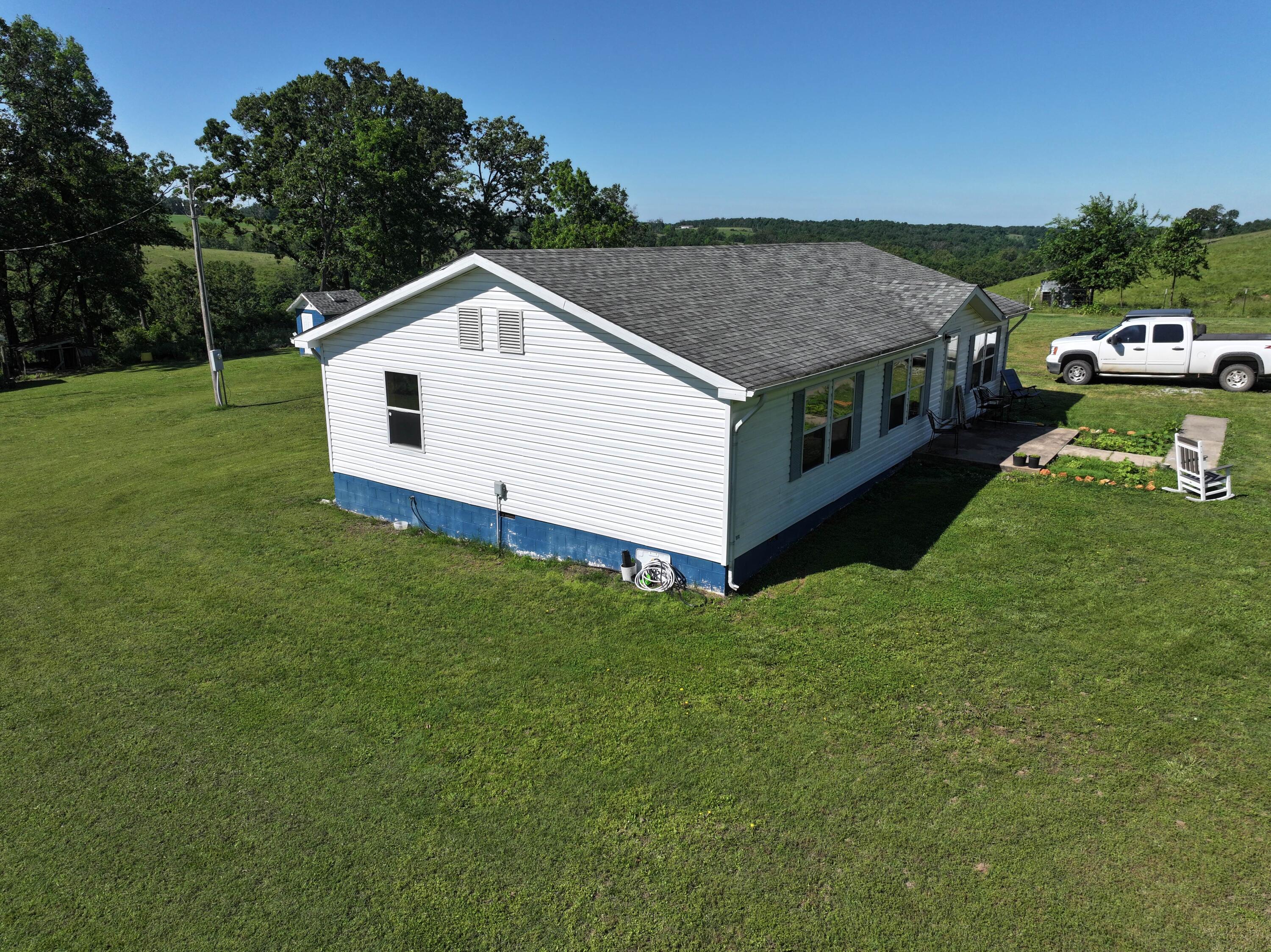912 Bachman Road Property Photo 23