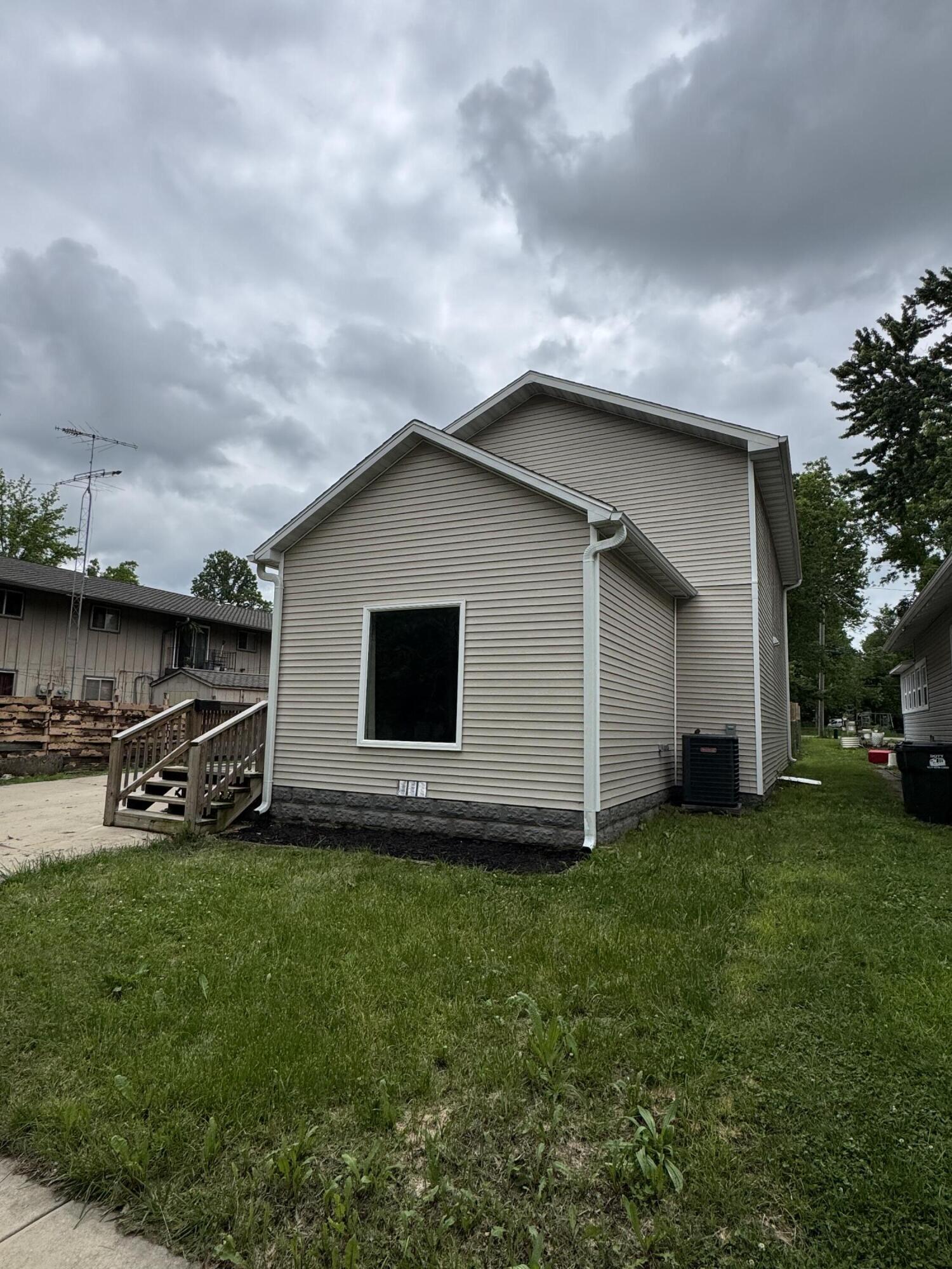 108 Jasper Street Property Photo 2