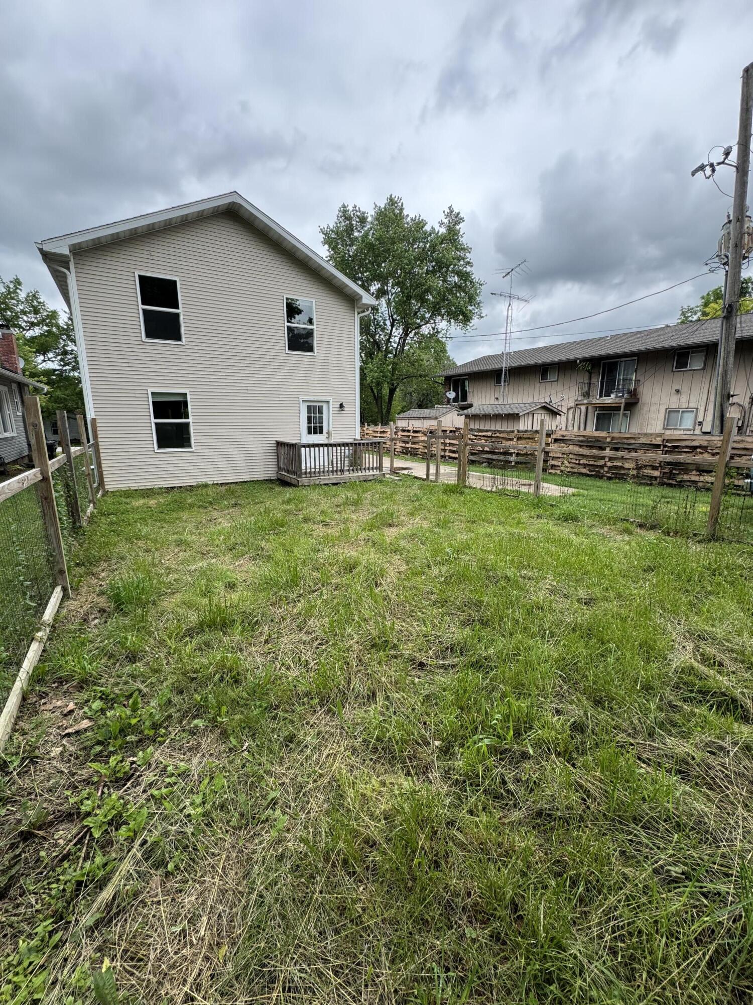 108 Jasper Street Property Photo 3