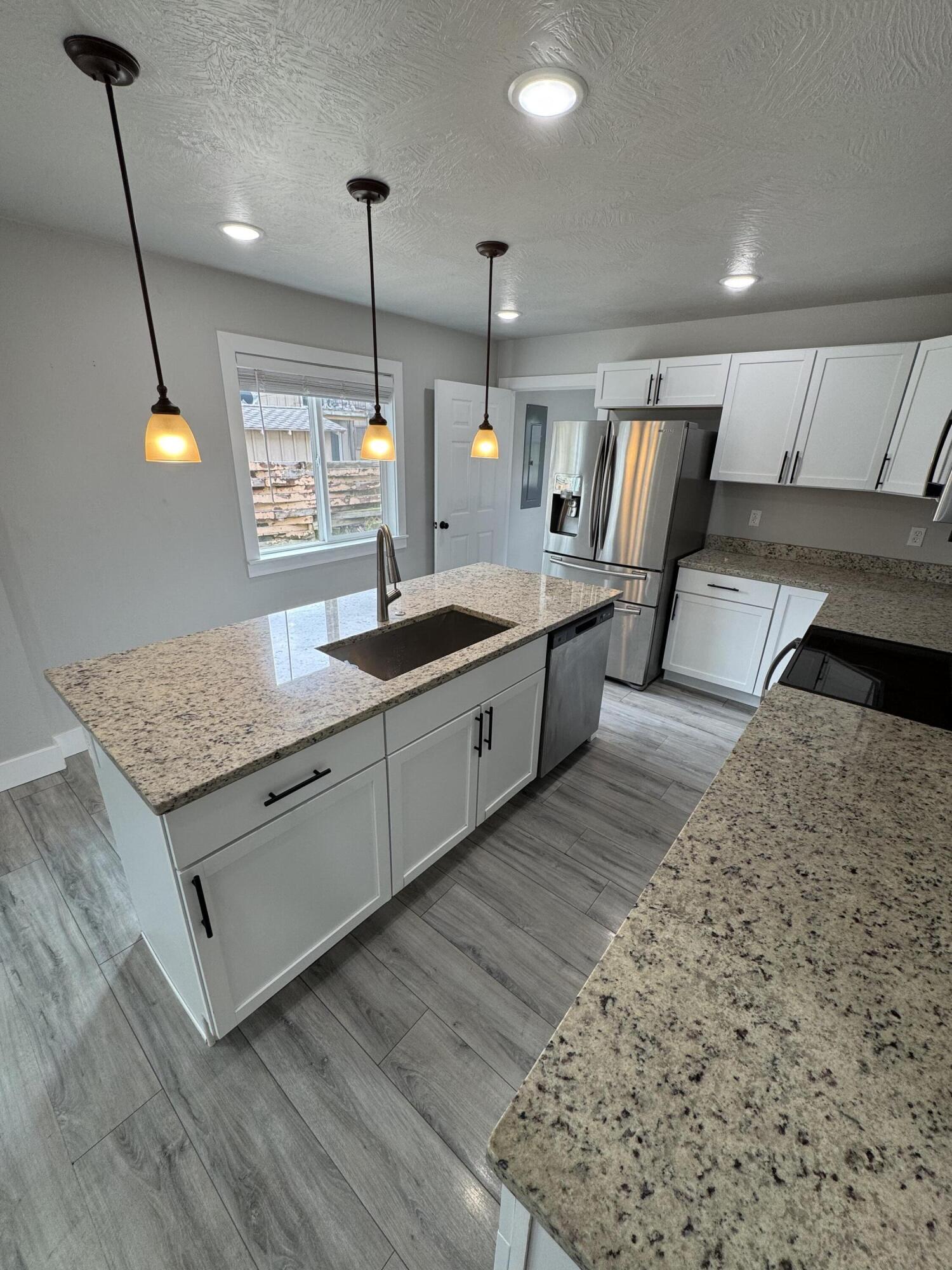 108 Jasper Street Property Photo 6