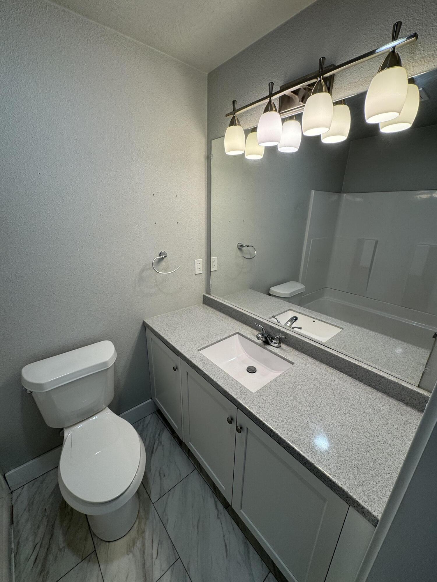 108 Jasper Street Property Photo 13