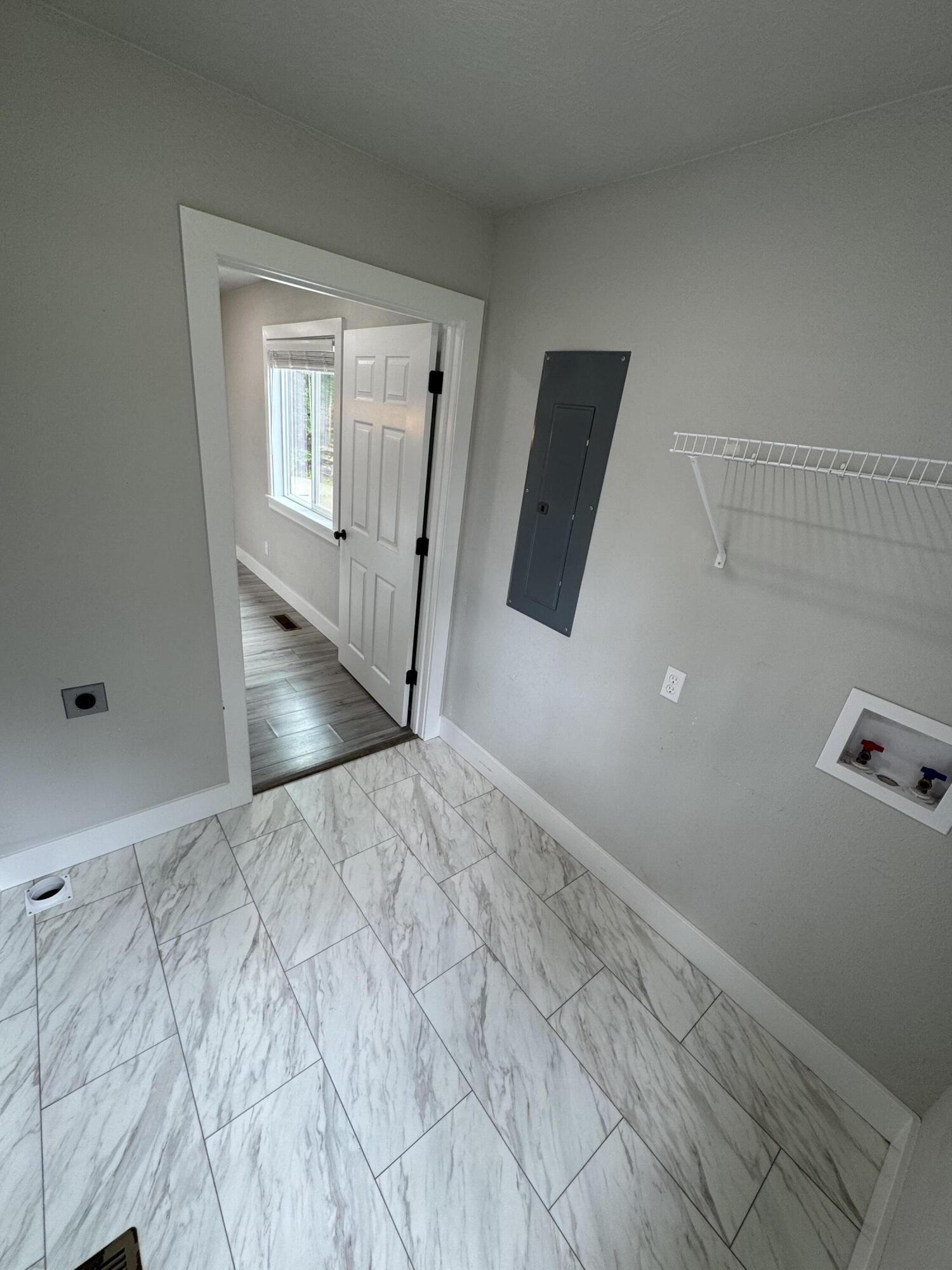 108 Jasper Street Property Photo 23
