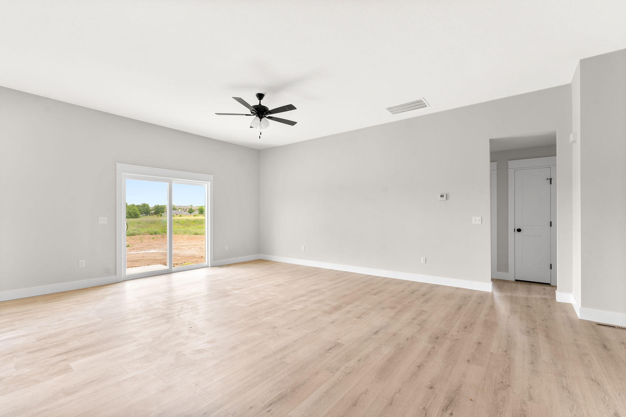 1312 North Maxine Avenue Property Photo 6