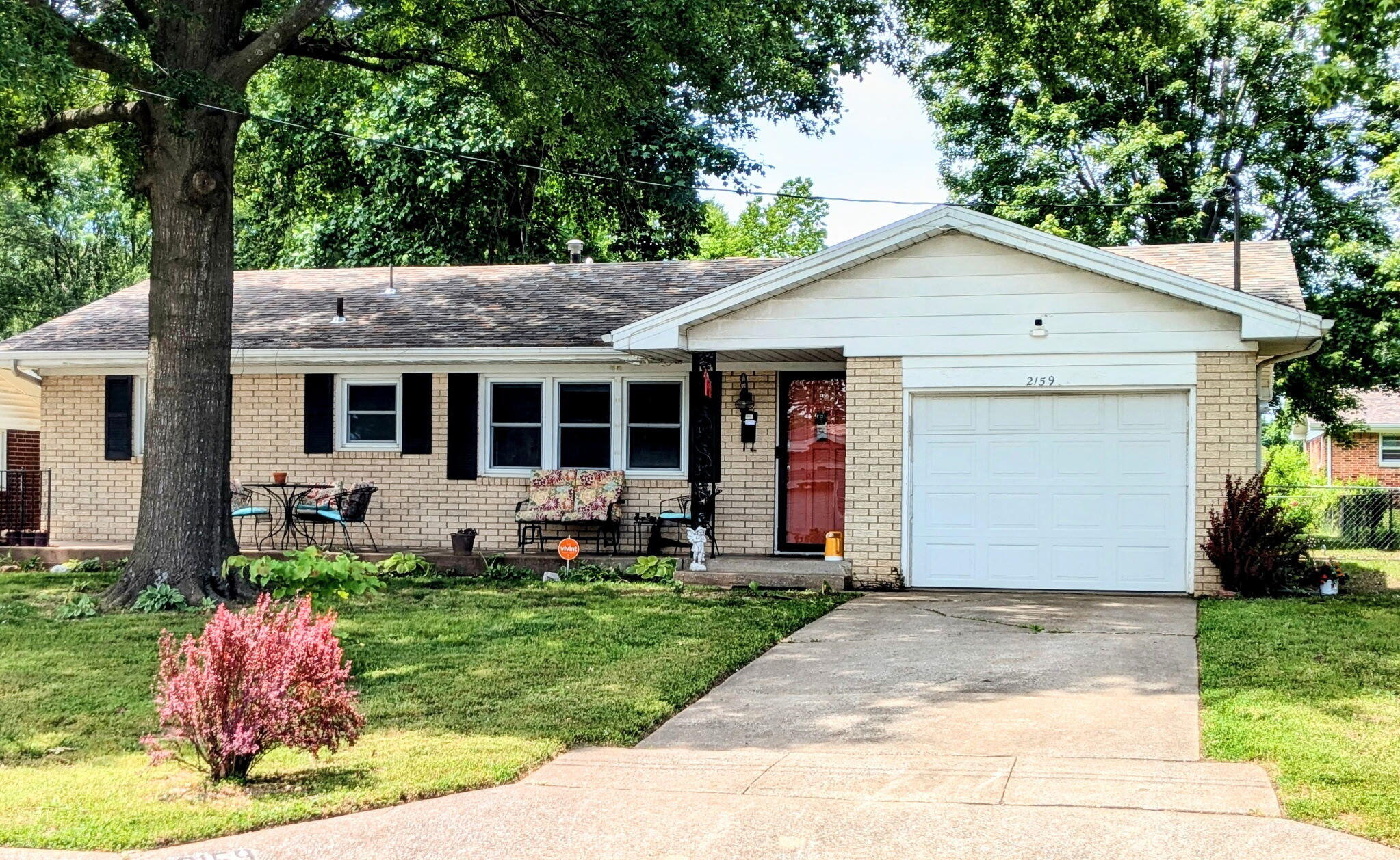 2159 North Link Avenue Property Photo 1