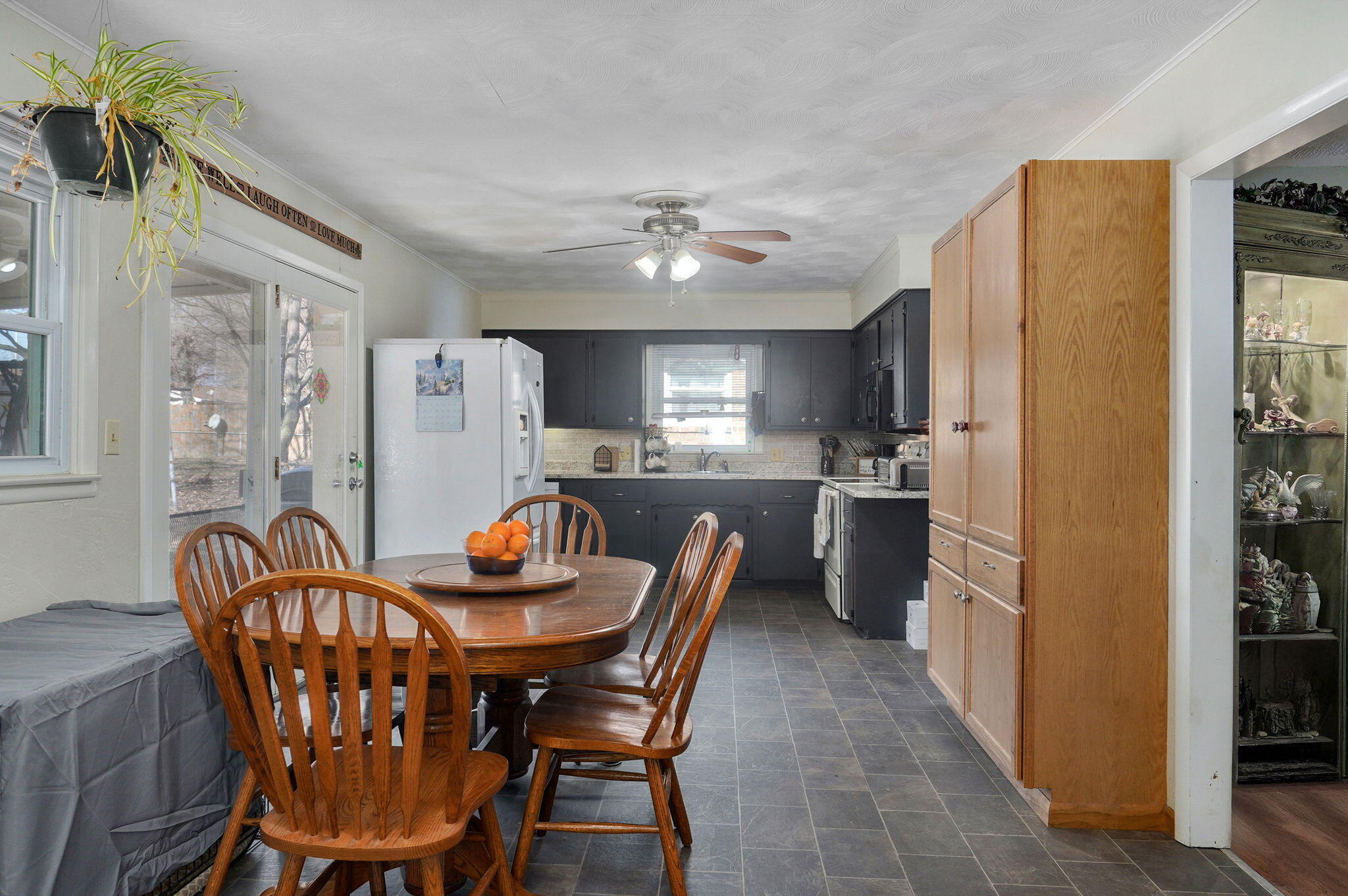 2159 North Link Avenue Property Photo 12
