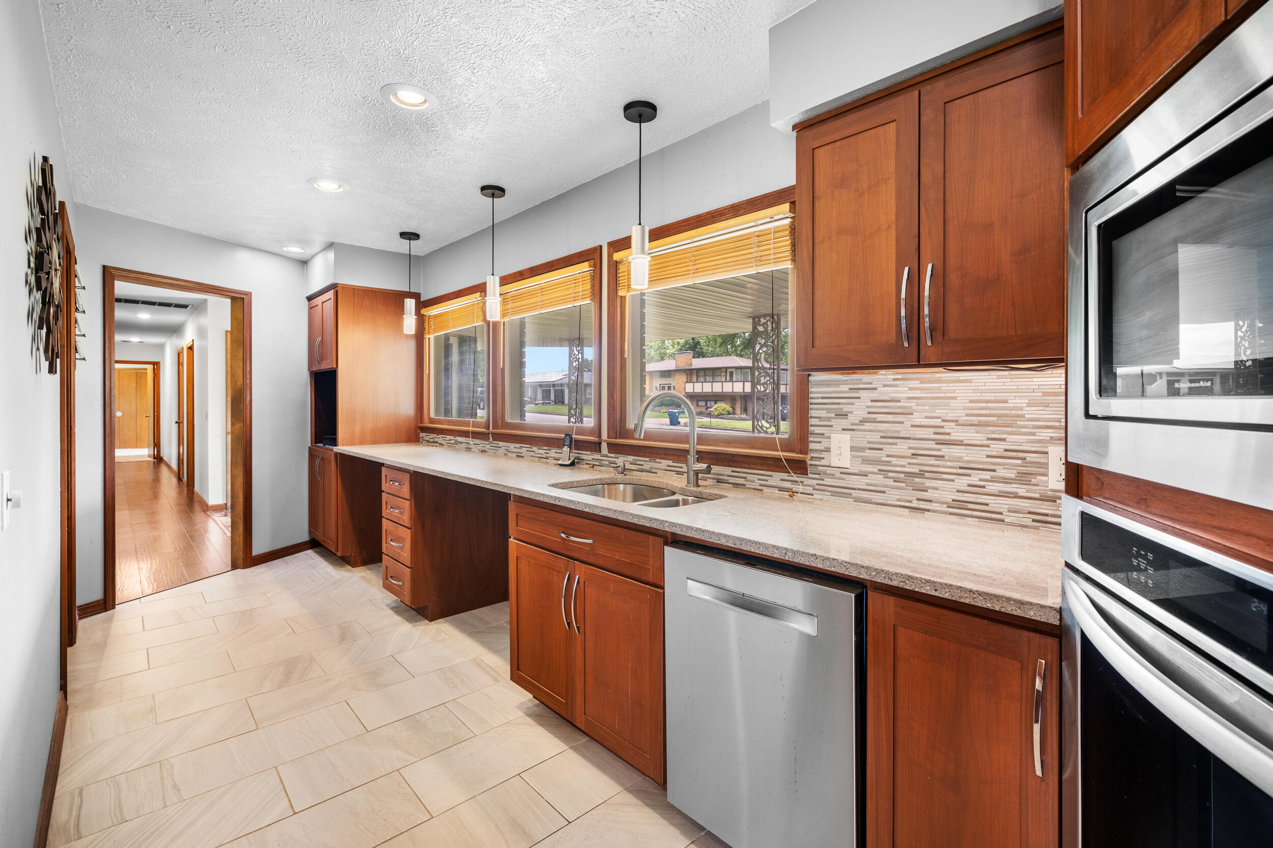 1622 Oakland Avenue Property Photo 18