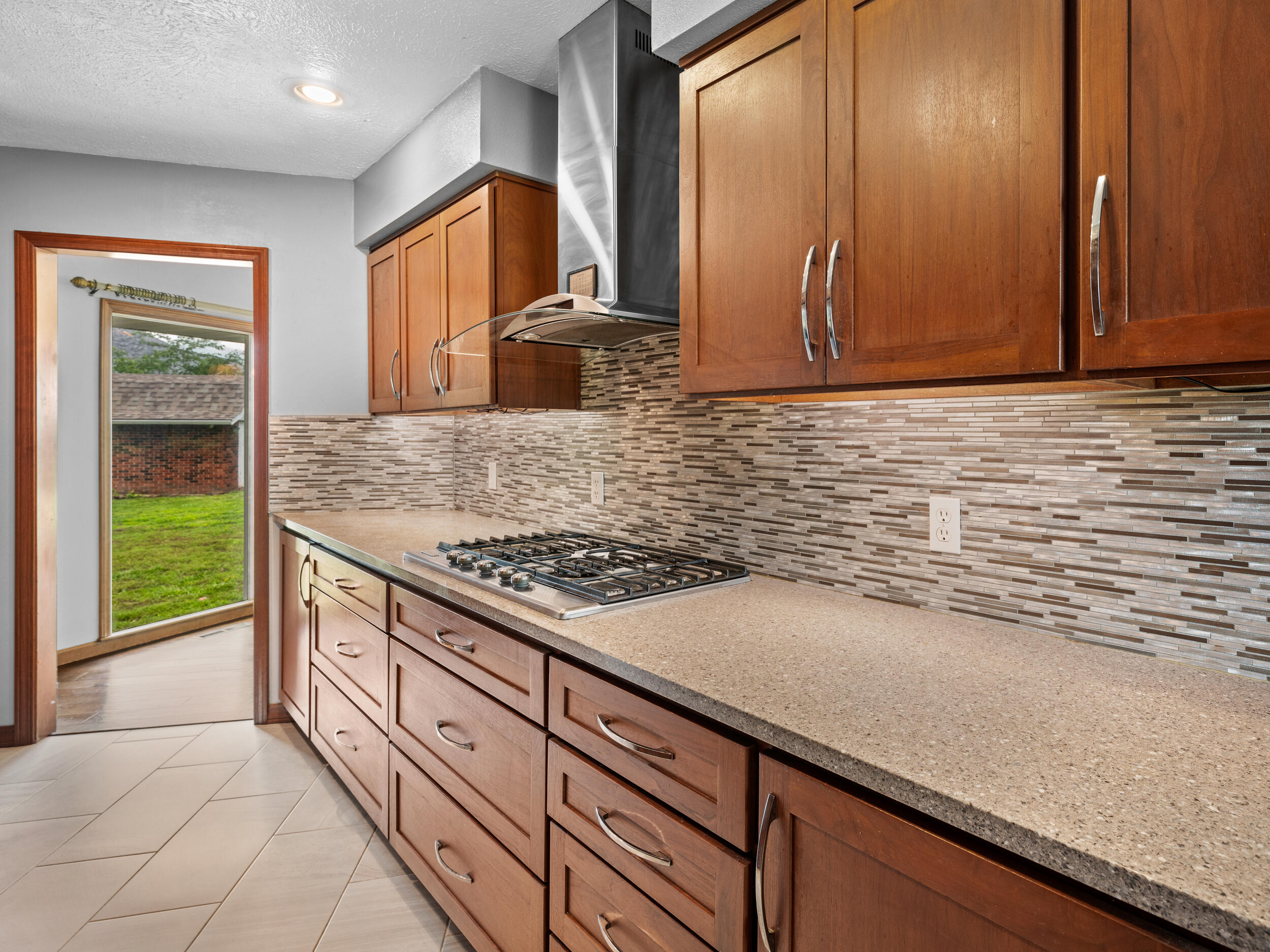 1622 Oakland Avenue Property Photo 22