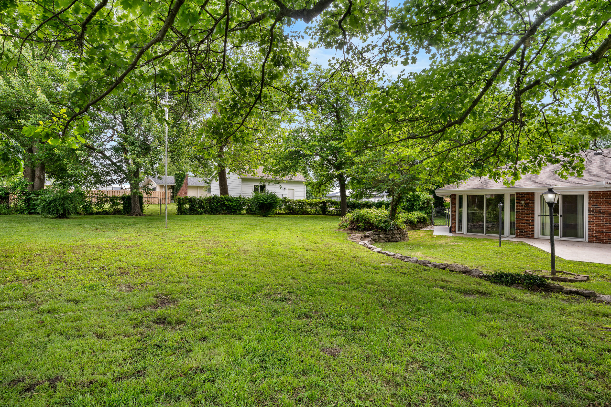 1622 Oakland Avenue Property Photo 48