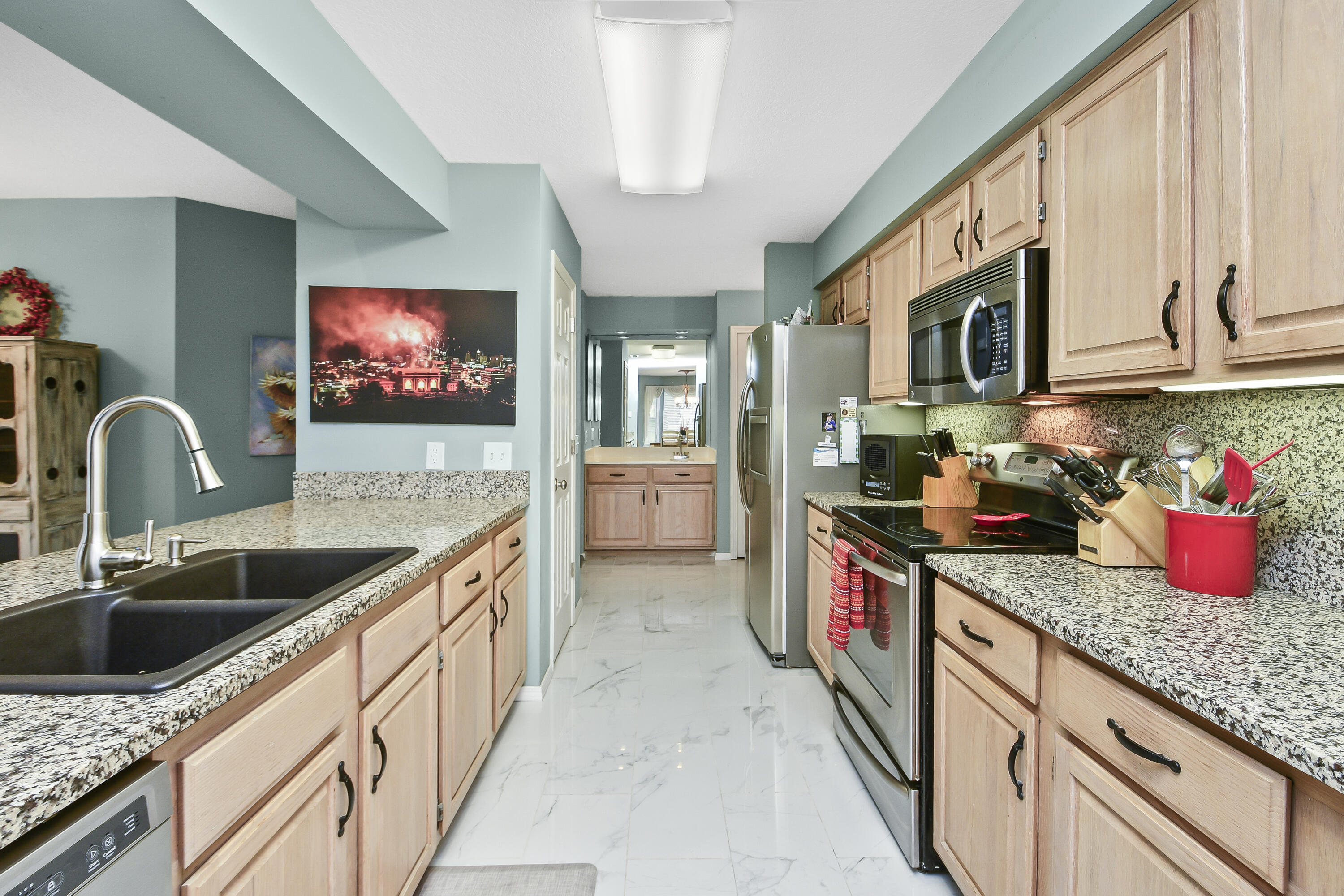 124 Trafalgar Lane Property Photo 14