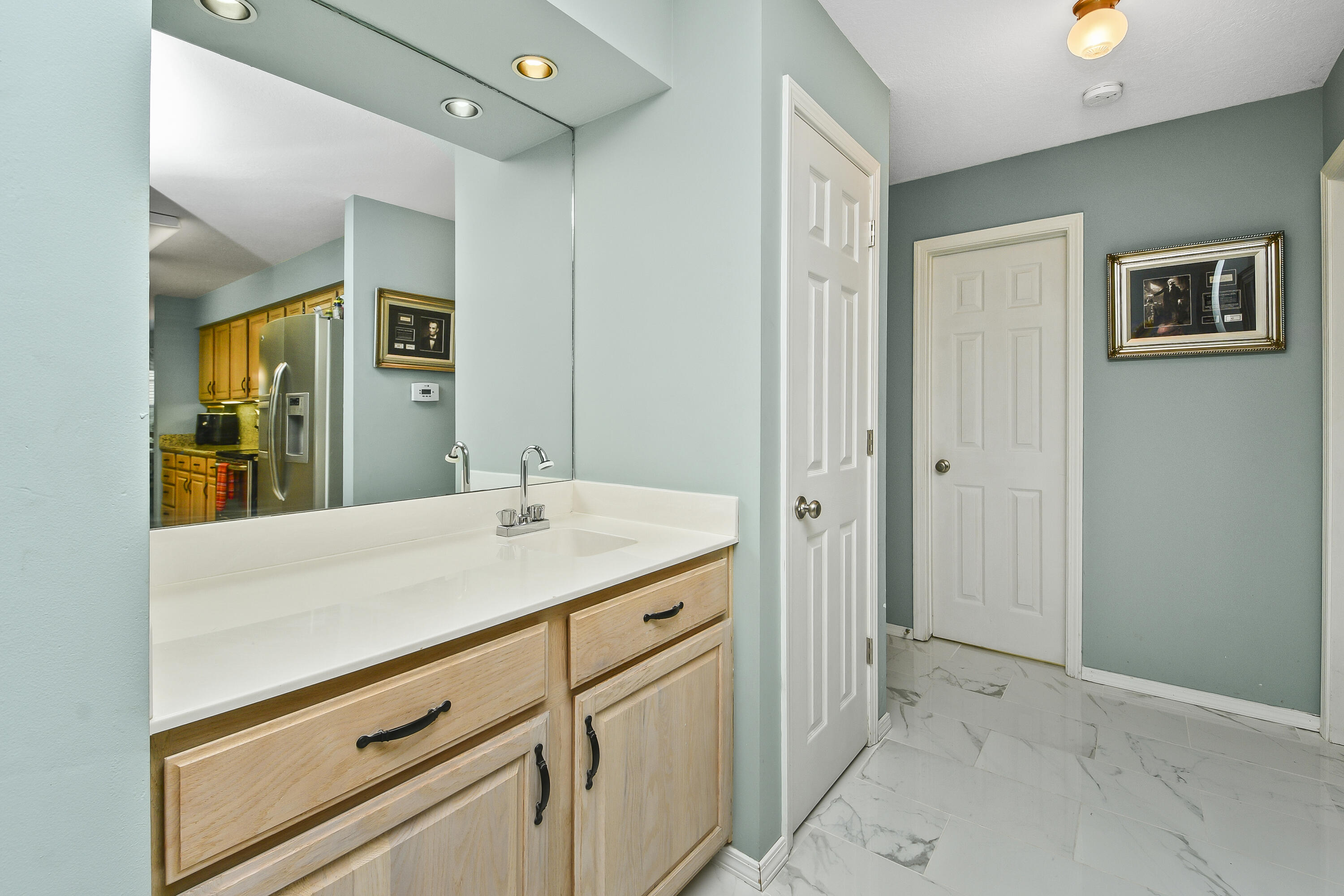 124 Trafalgar Lane Property Photo 19