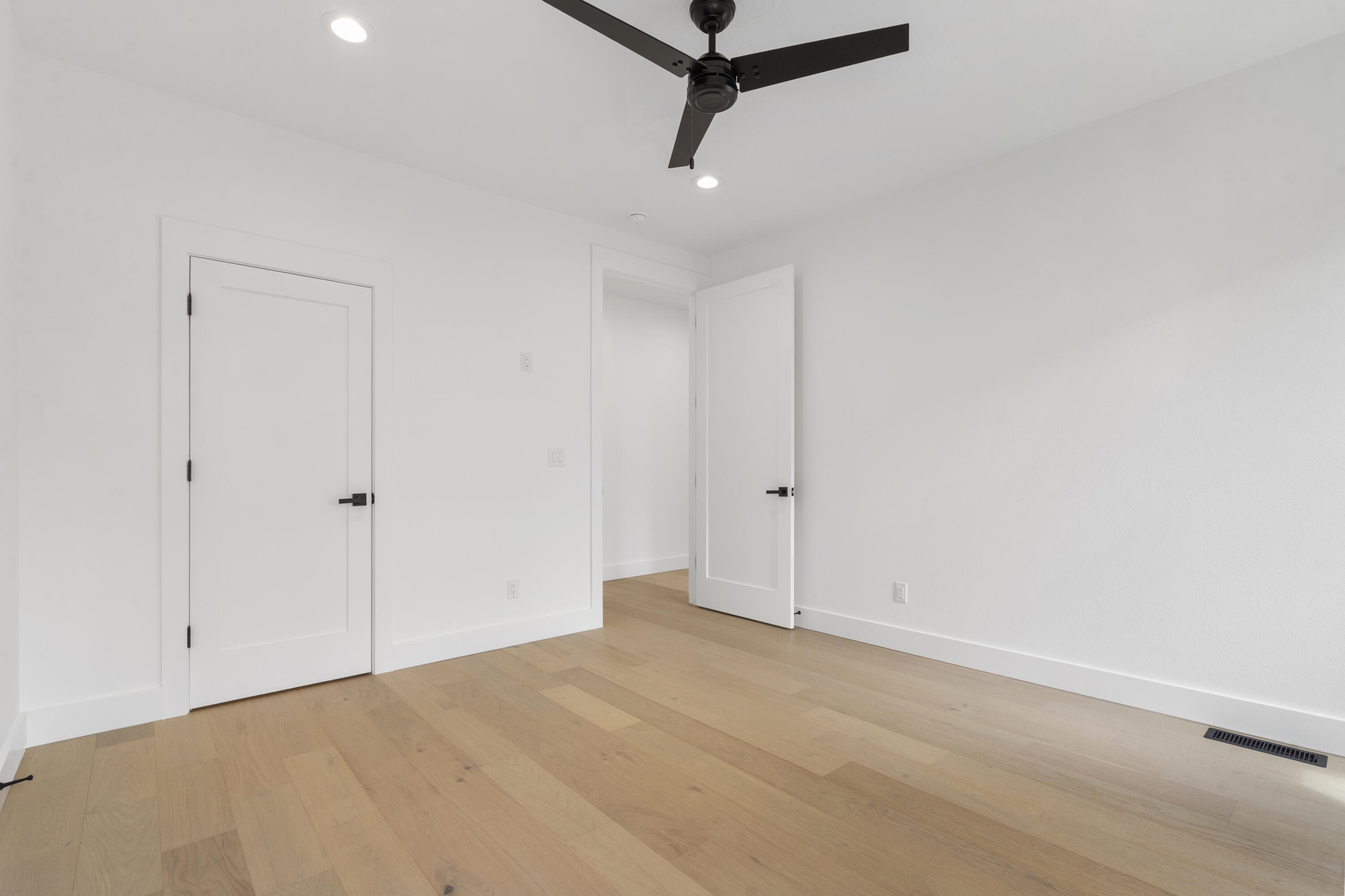 3980 East Dunrobin Drive Property Photo 35
