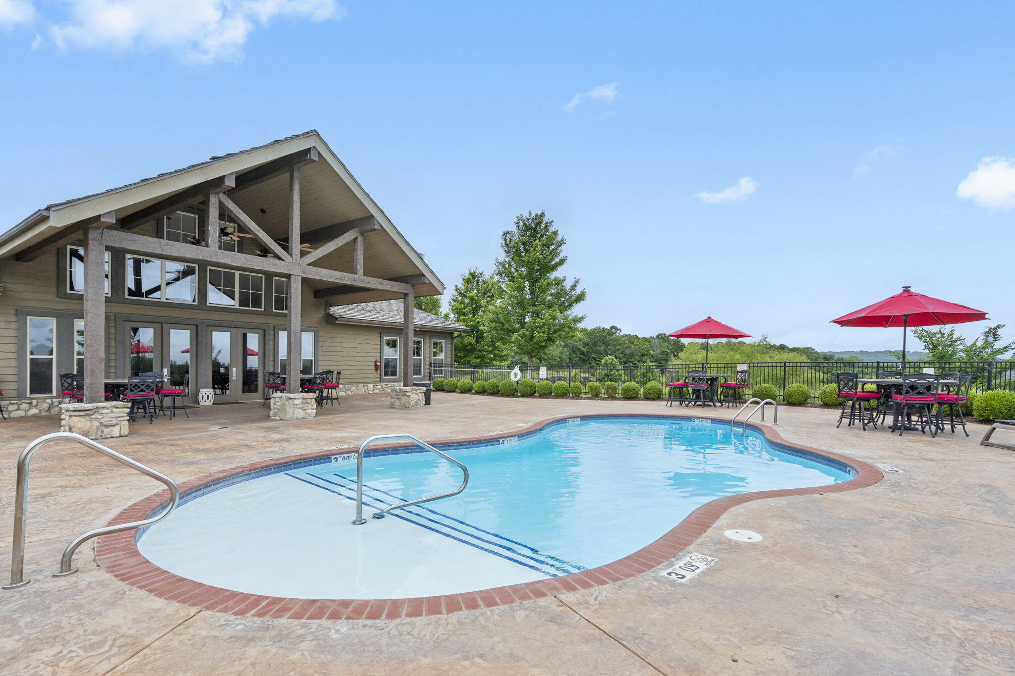 138 Forest Oak Drive Property Photo 14