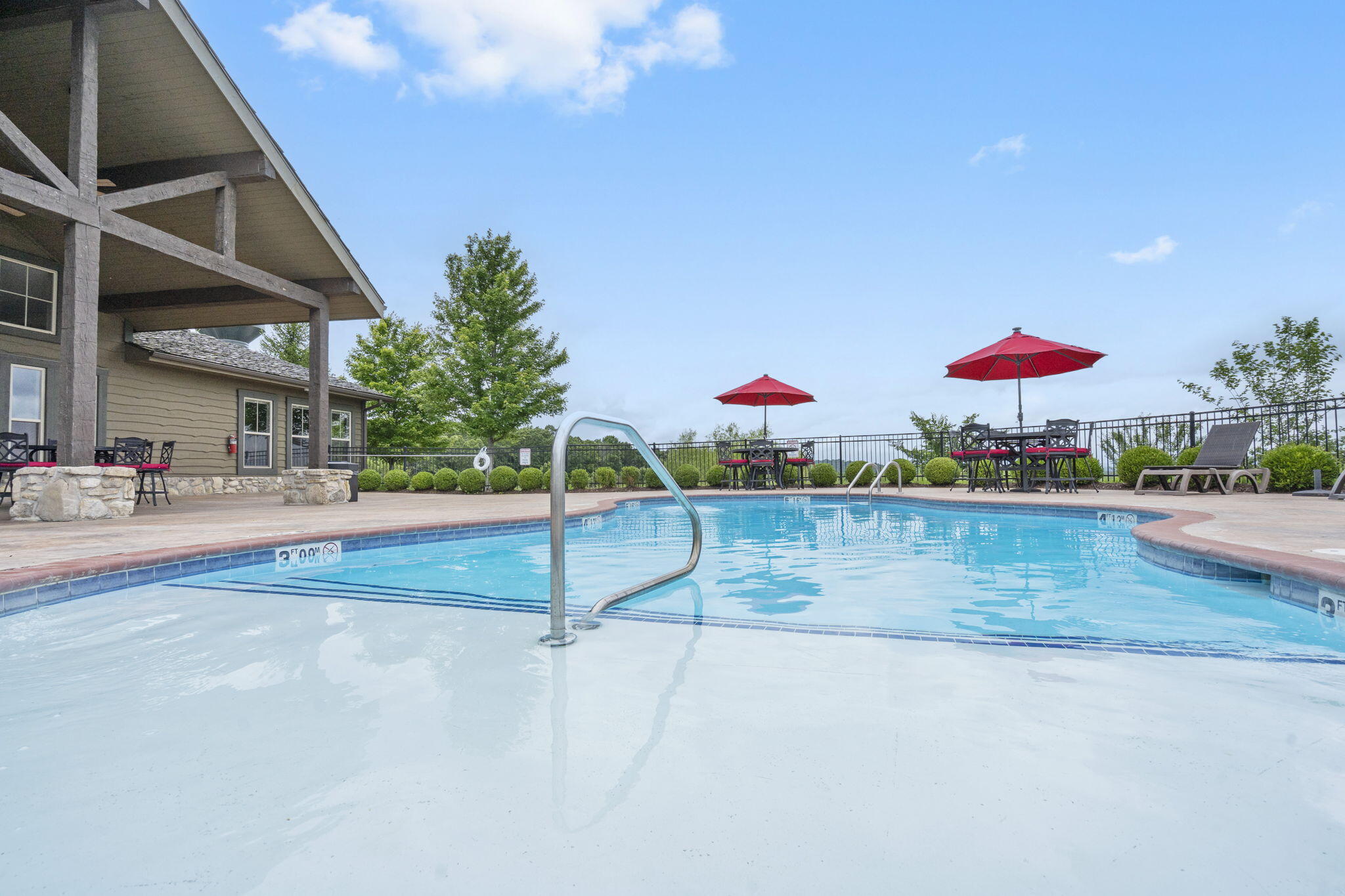 138 Forest Oak Drive Property Photo 15