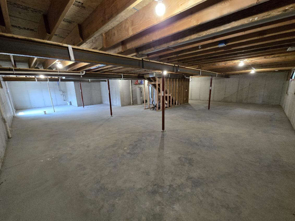 2909 East Canyon Way Property Photo 28