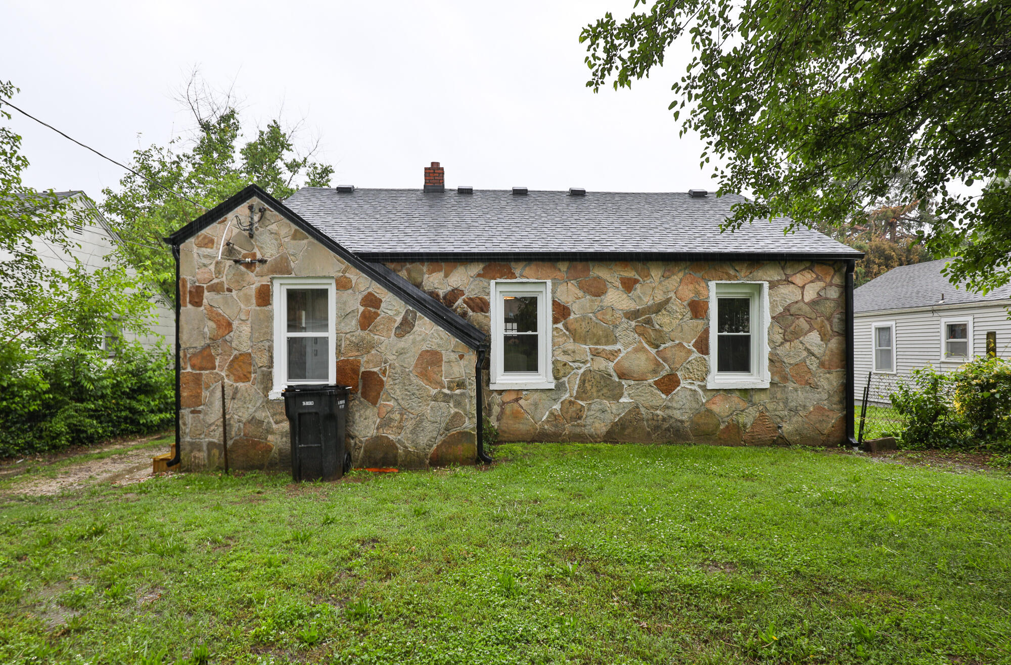2629 West College Street Property Photo 22