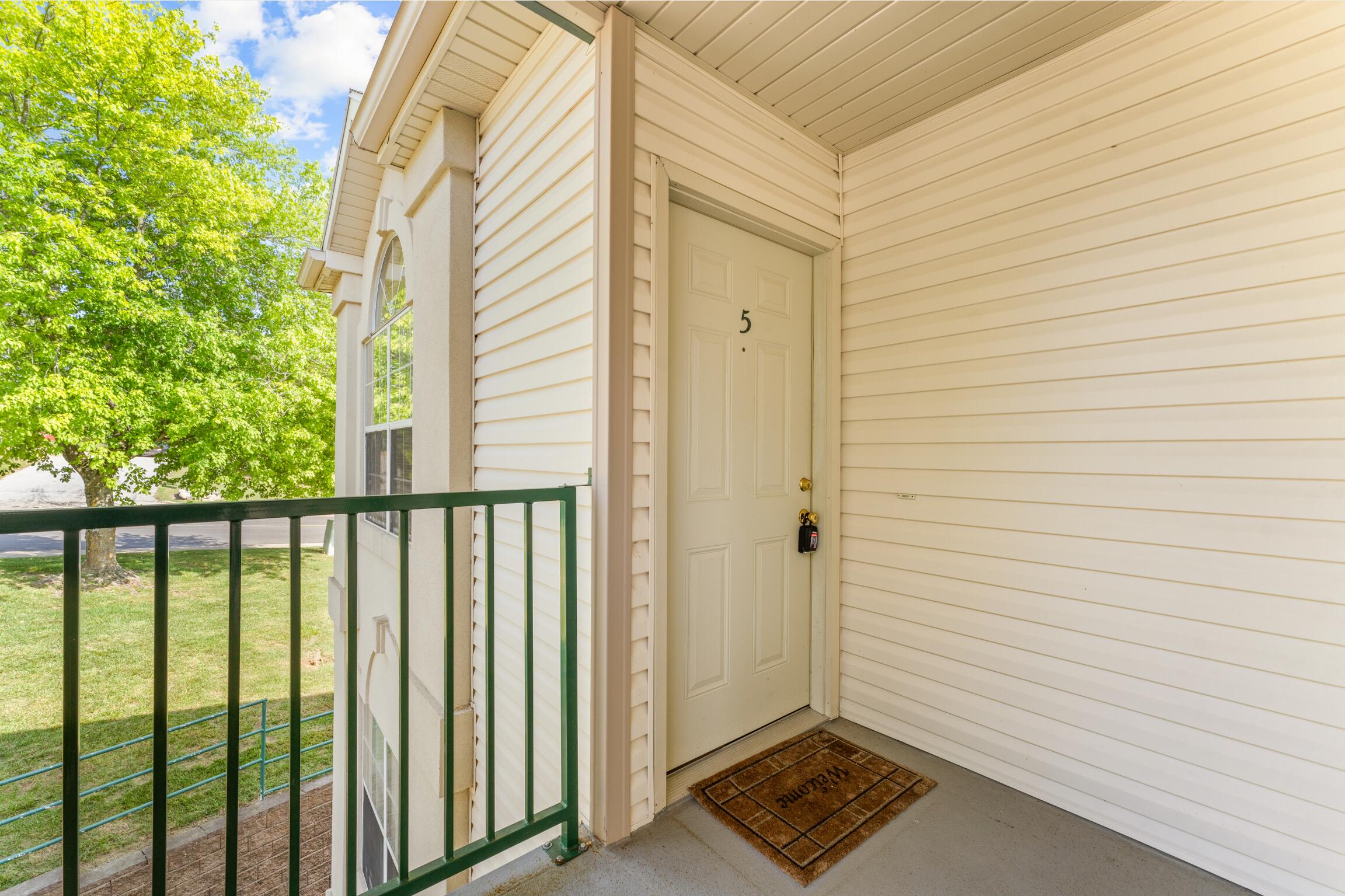 351 South Wildwood Drive Property Photo 3