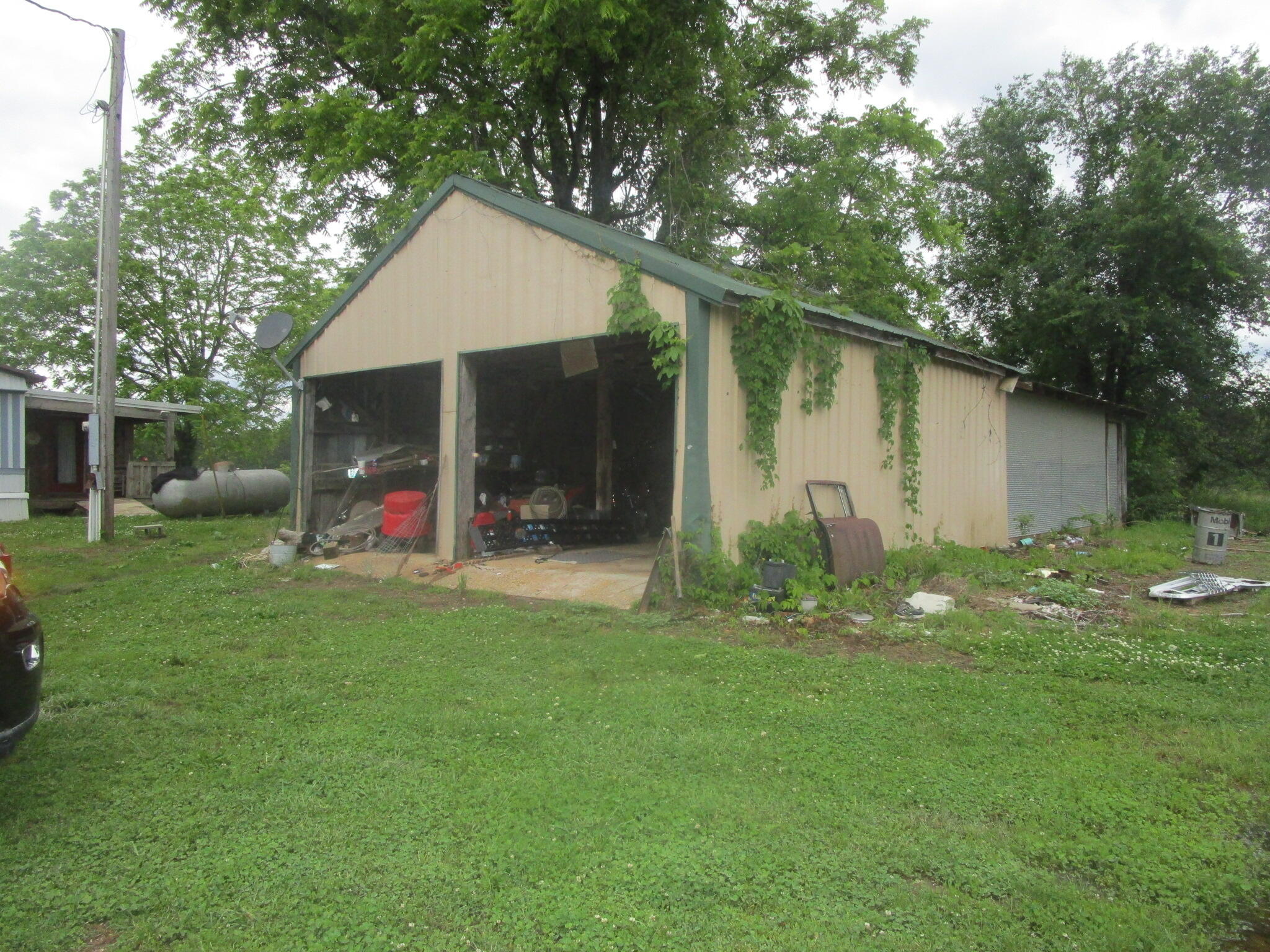 9065 County Road 3940 Property Photo 21
