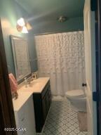 2815 West 7th Street Property Photo 22