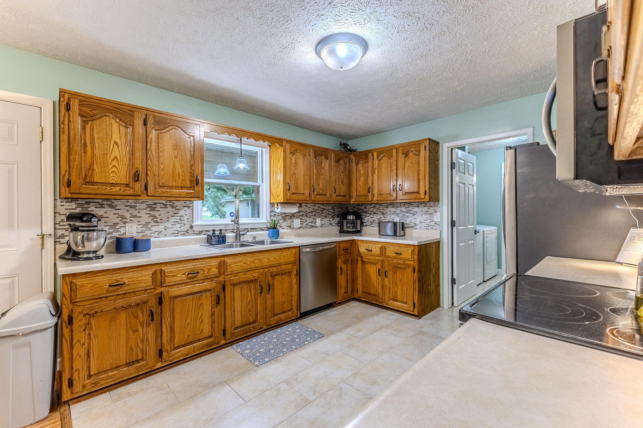 1333 Sandalwood Place Property Photo 8