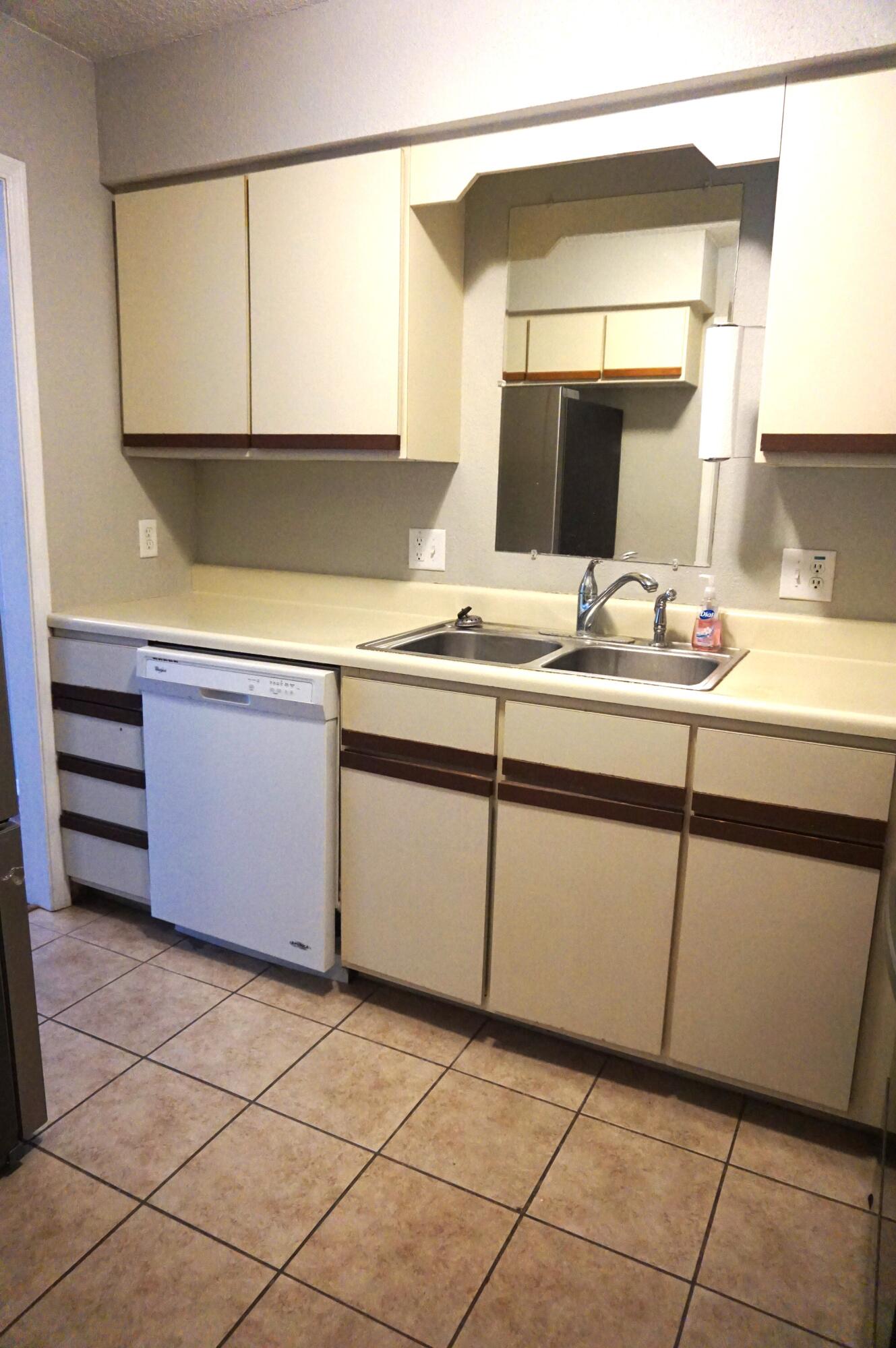 159 Buckingham Drive Property Photo 12