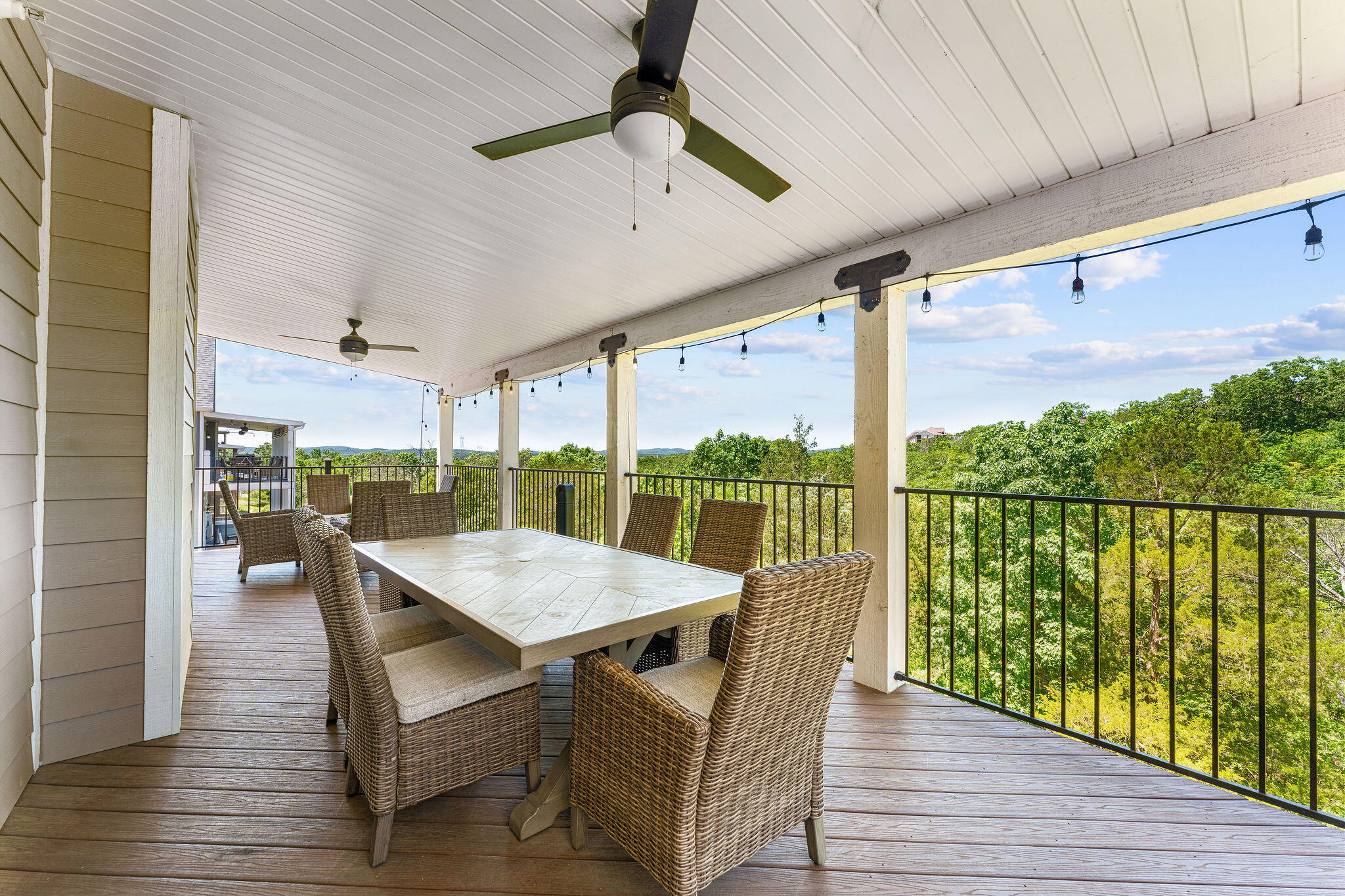 390 Lake Front Drive Property Photo 17