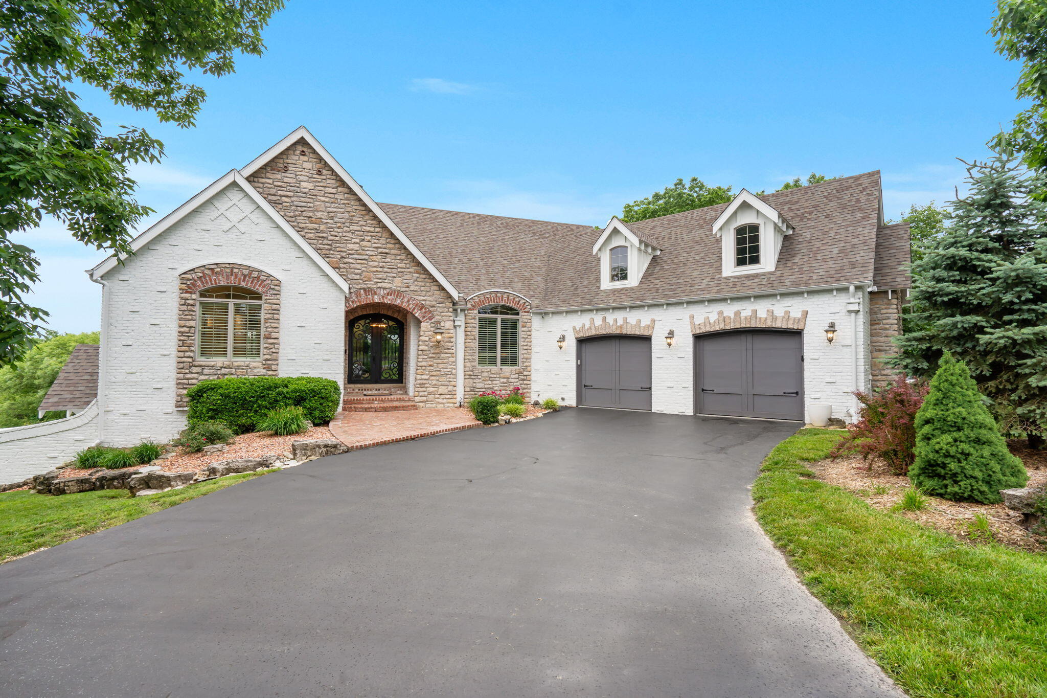 185 Appaloosa Trail Property Photo 1