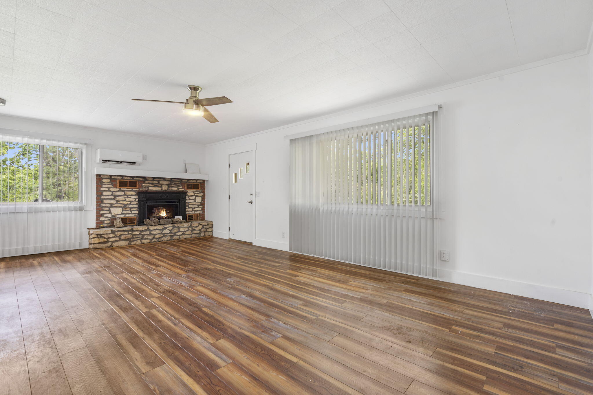 978 State Highway H Property Photo 5