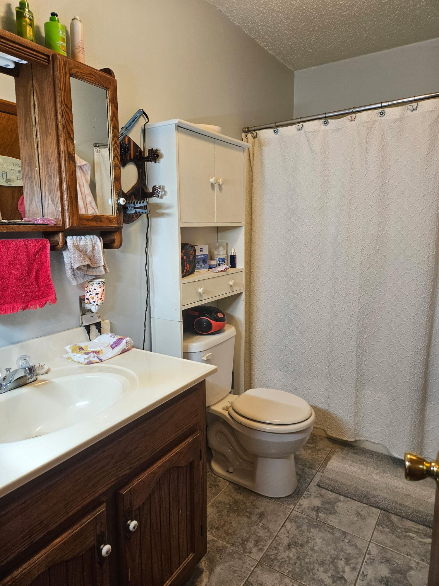 1006 East 5th Street Property Photo 11