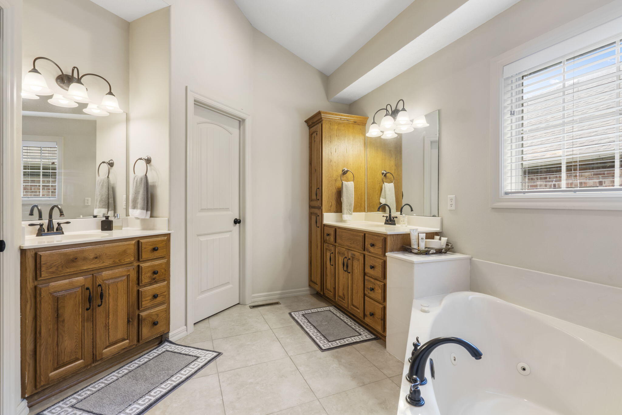 1416 North Wicklow Road Property Photo 18