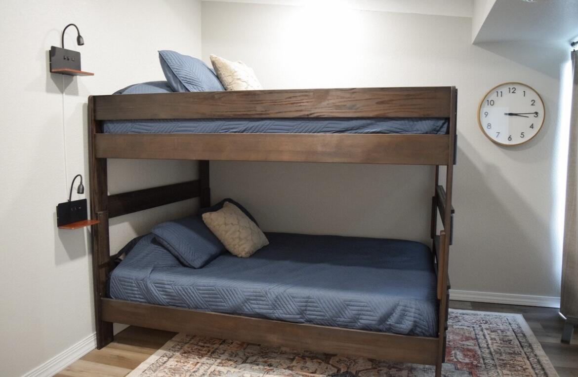 100 Getaway Circle Property Photo 15